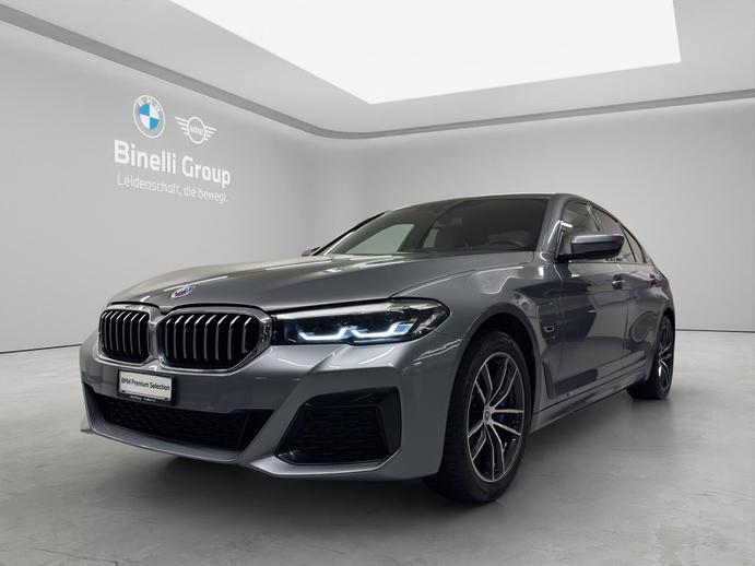 BMW 530e xDrive, Plug-in-Hybrid Benzina/Elettrica, Occasioni / Usate, Automatico