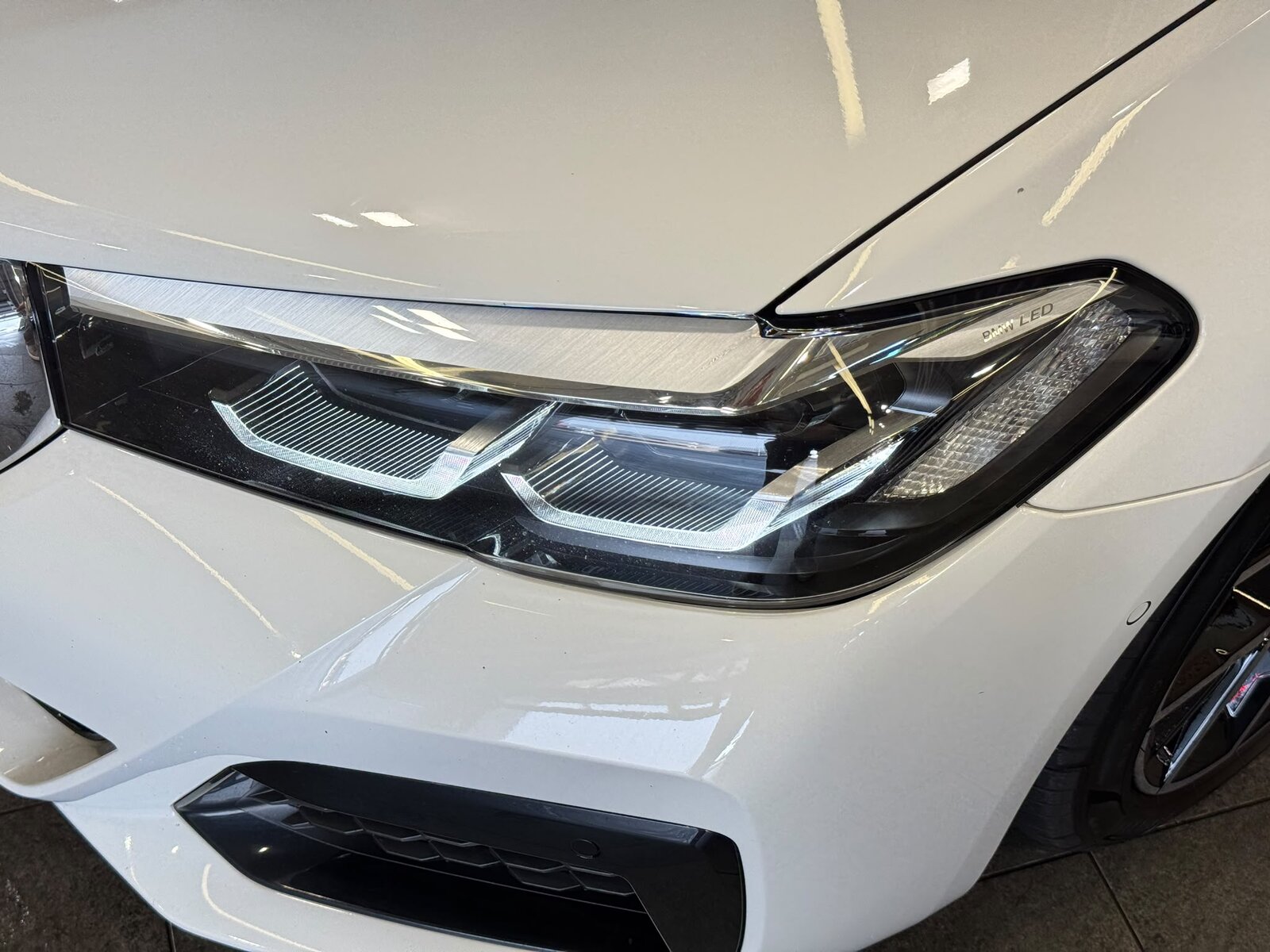 BMW 530d 48V M Sport Steptronic, Hybride Léger Diesel/Électricité, Occasion / Utilisé, Automatique - 4