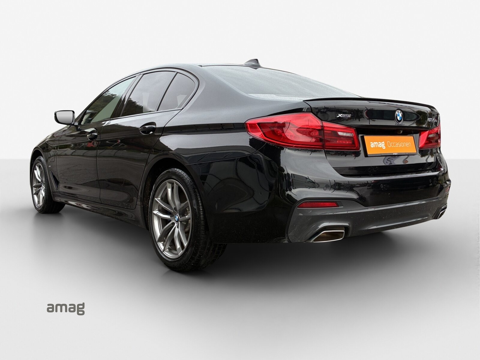 BMW 530e xDrive Pure M Sport, Full-Hybrid Petrol/Electric, Second hand / Used, Automatic - 3