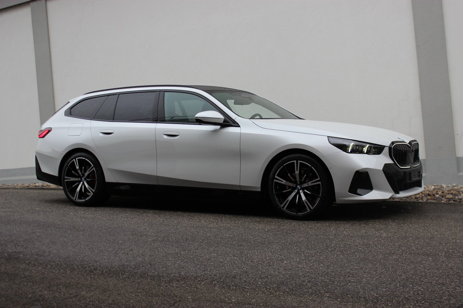 BMW 530e M Sport Pro M Multifunktionssitze *1.9-LEASI, Plug-in-Hybrid Petrol/Electric, Ex-demonstrator, Automatic - 5