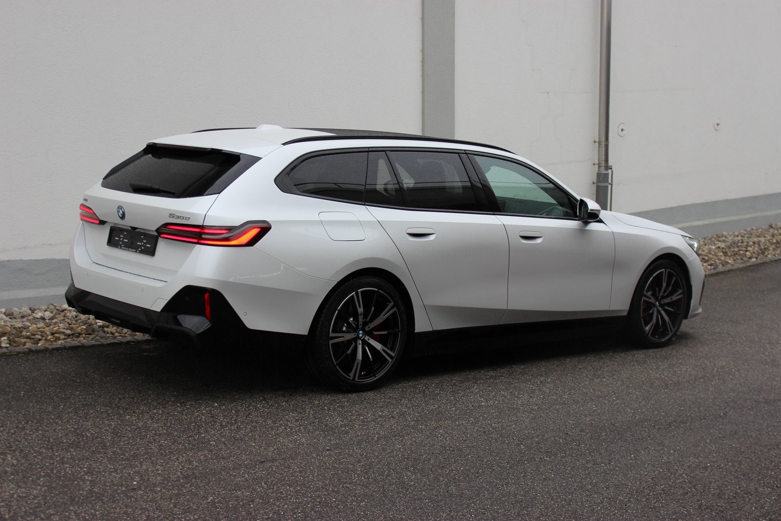 BMW 530e M Sport Pro M Multifunktionssitze *1.9-LEASI, Plug-in-Hybrid Petrol/Electric, Ex-demonstrator, Automatic - 6