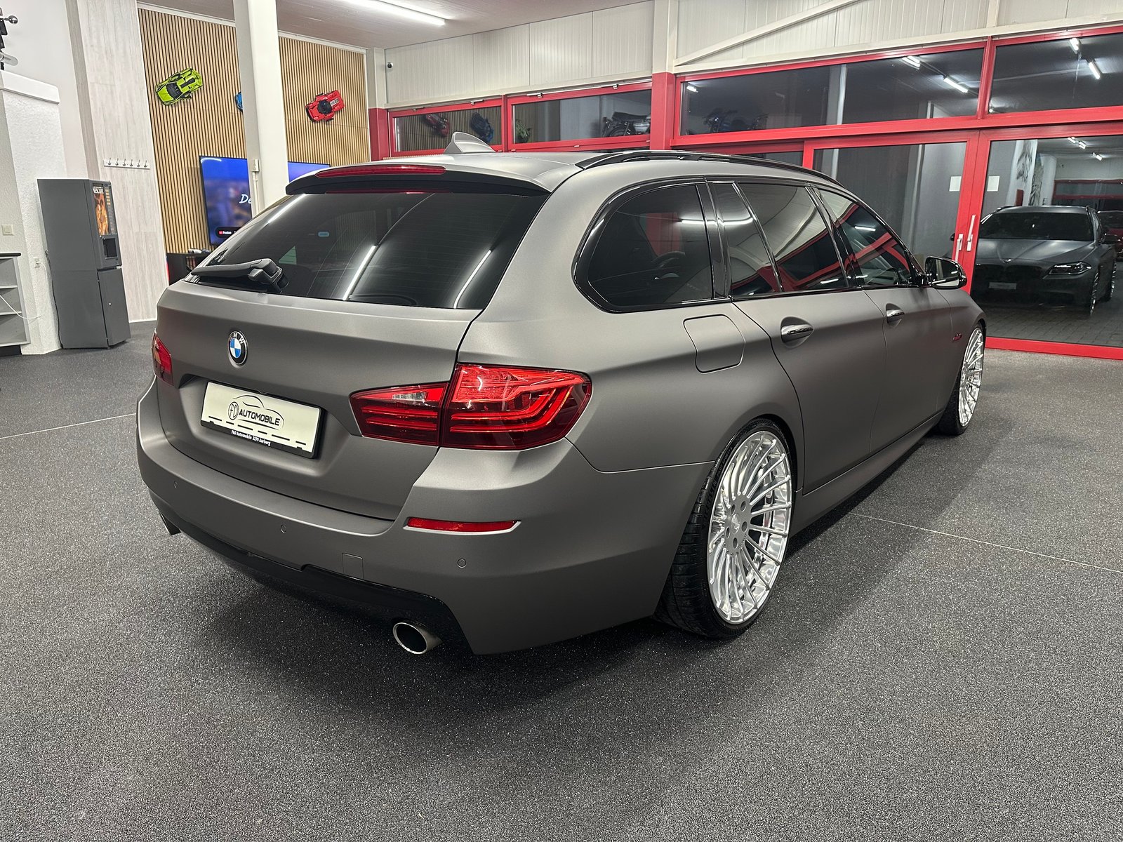 BMW 535d Touring Steptronic, Diesel, Occasion / Utilisé, Automatique - 3