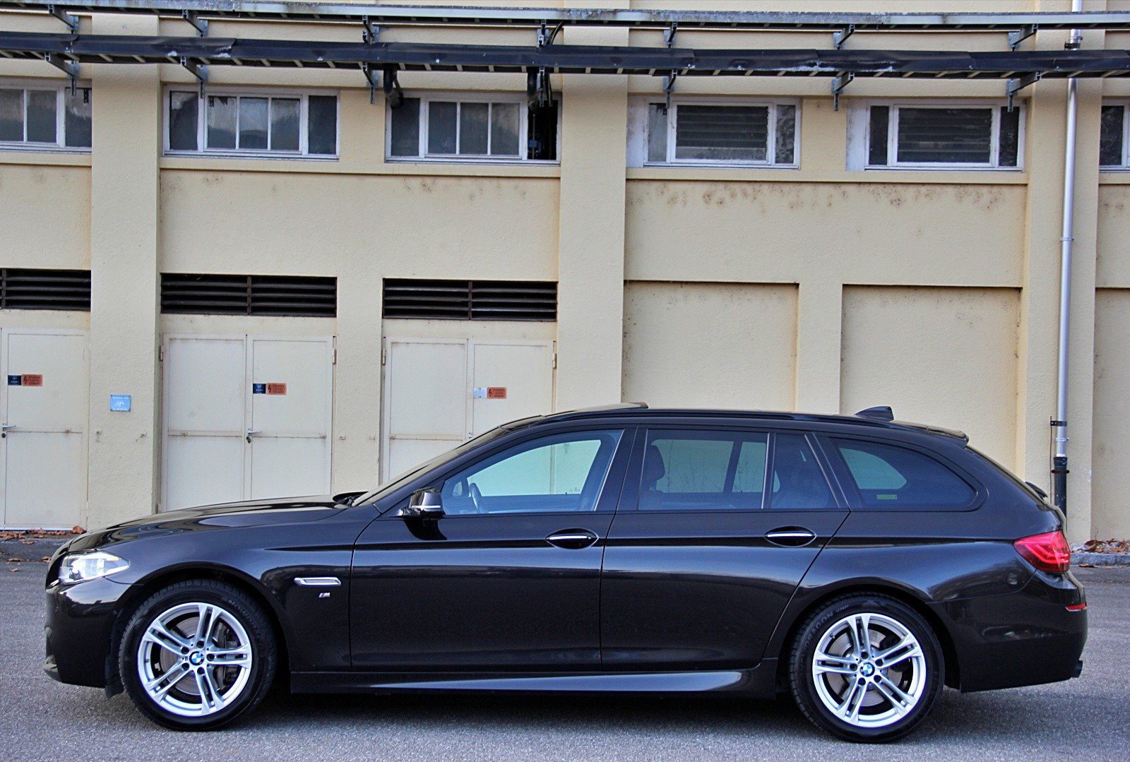 BMW 535d Touring M-Paket Platinum Sport Edition, Diesel, Second hand / Used, Automatic - 2