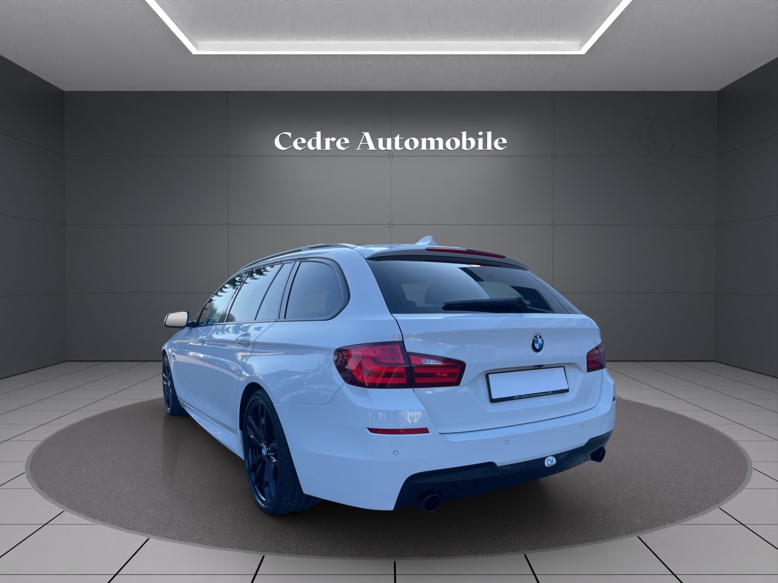 BMW 535d M Sport Touring Steptronic, Diesel, Occasion / Utilisé, Automatique - 4