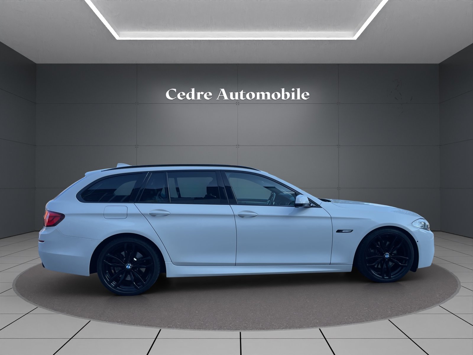 BMW 535d M Sport Touring Steptronic, Diesel, Occasion / Utilisé, Automatique - 5
