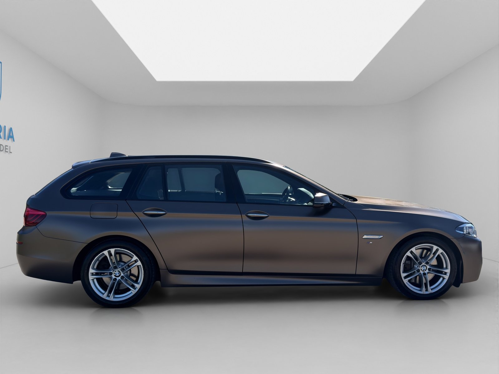 BMW 535d Touring M Paket Steptronic, Diesel, Second hand / Used, Automatic - 6