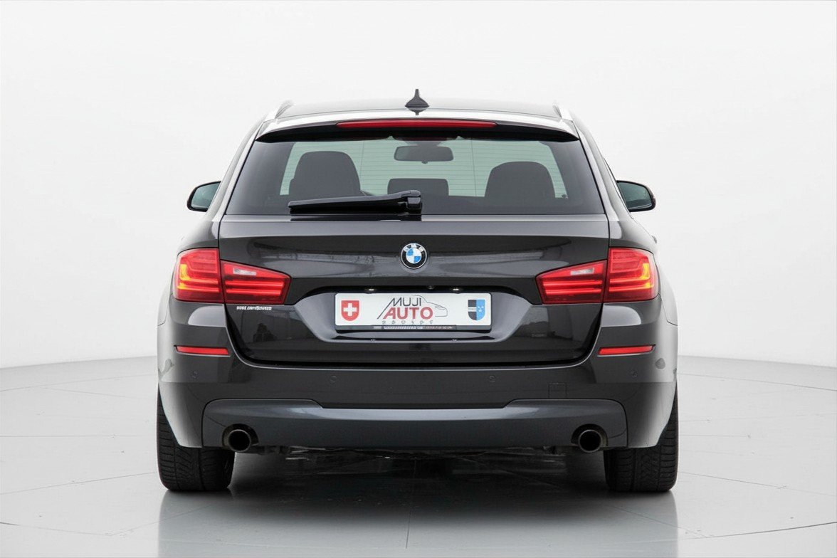 BMW 535d Touring M-Paket Platinum Sport Edition, Diesel, Occasioni / Usate, Automatico - 4