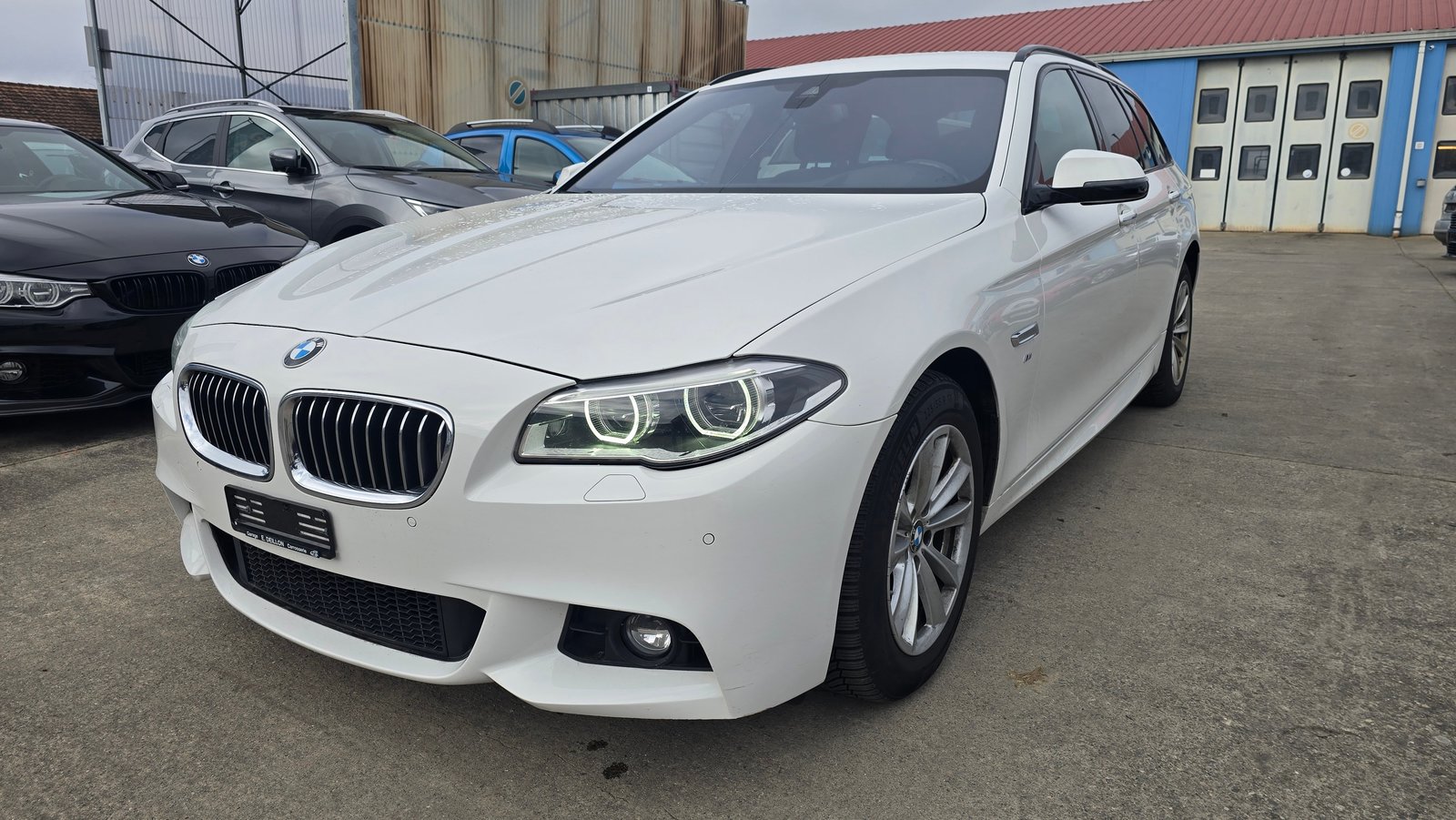 BMW 535i Touring Luxury Line Steptronic, Essence, Occasion / Utilisé, Automatique - 3