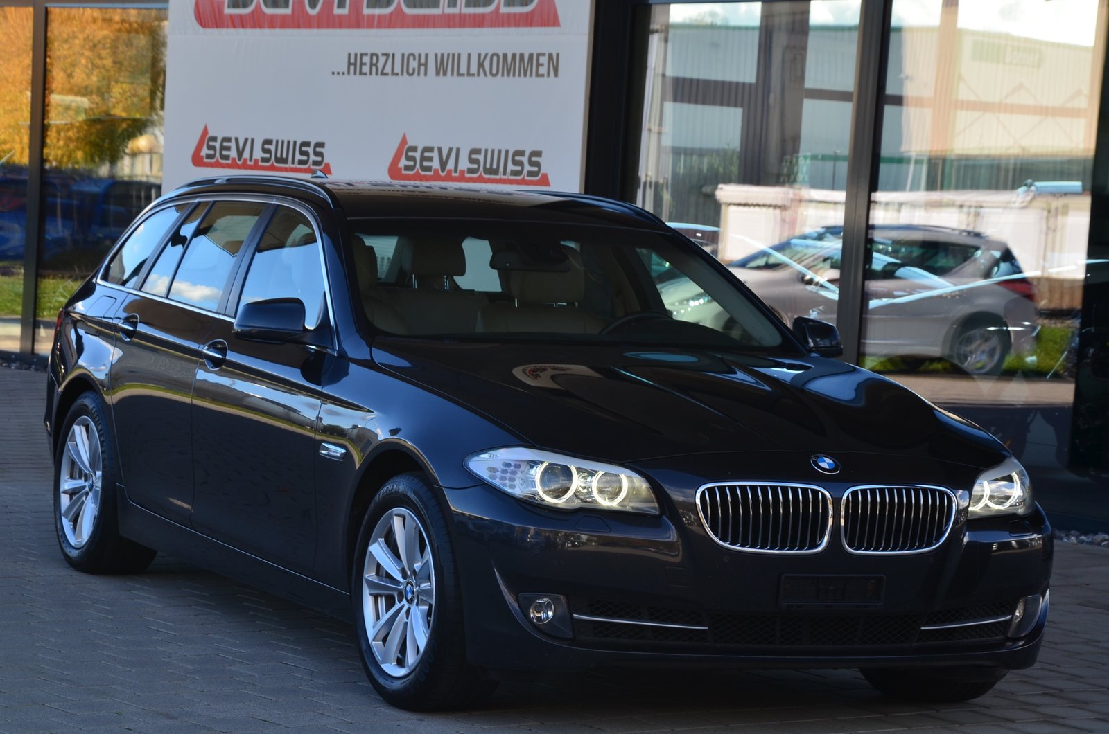 BMW 535i Touring Steptronic