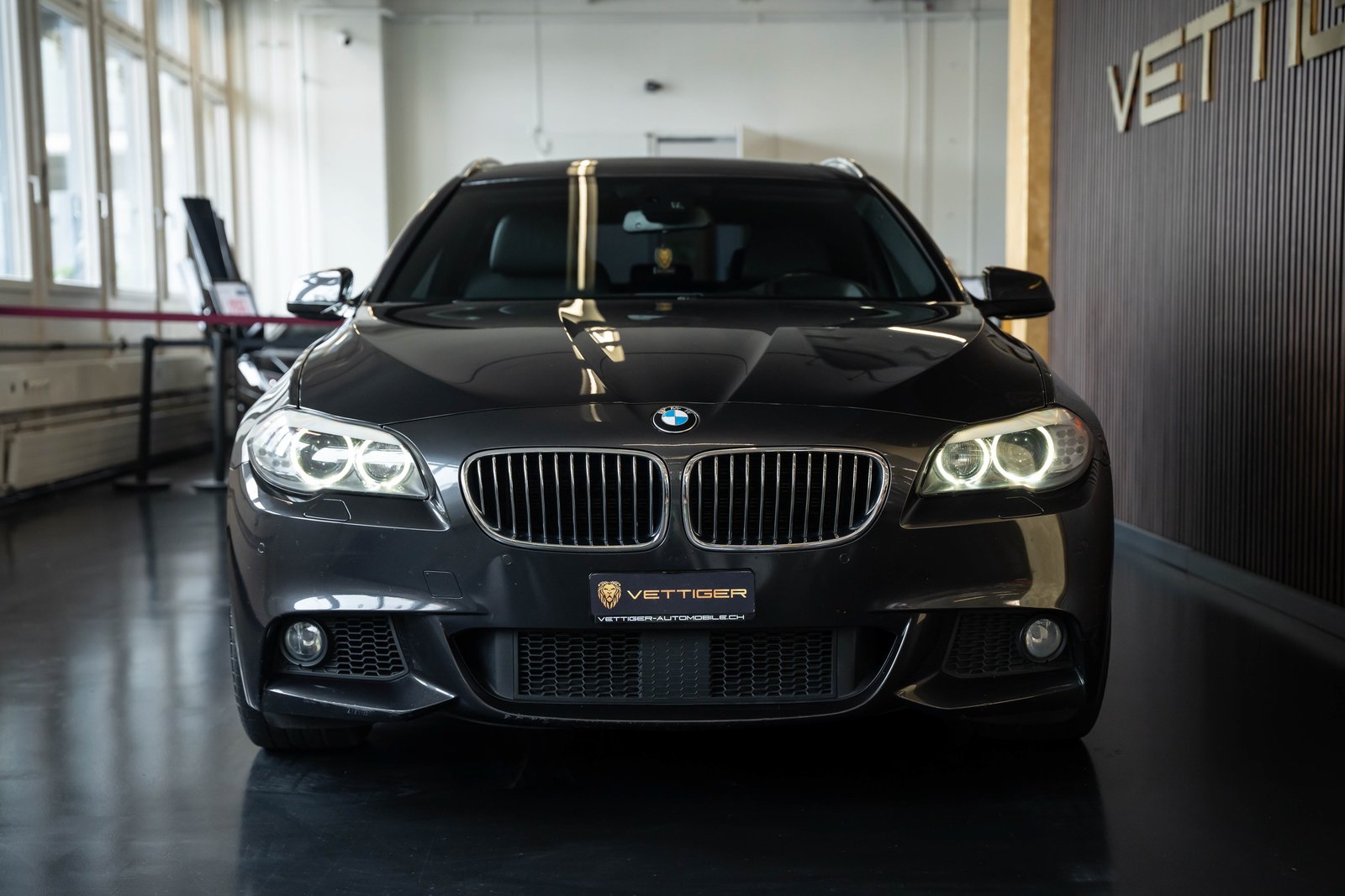 BMW 535i Touring Steptronic M-Sportpaket, Petrol, Second hand / Used, Automatic - 2