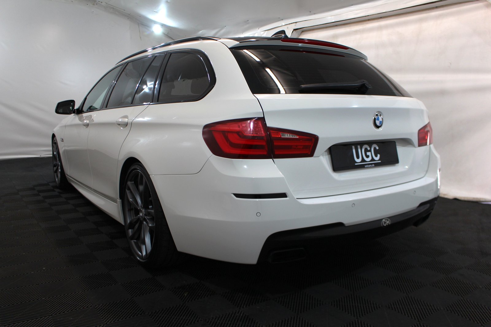 BMW 535d Touring, Diesel, Occasion / Gebraucht, Automatik - 4