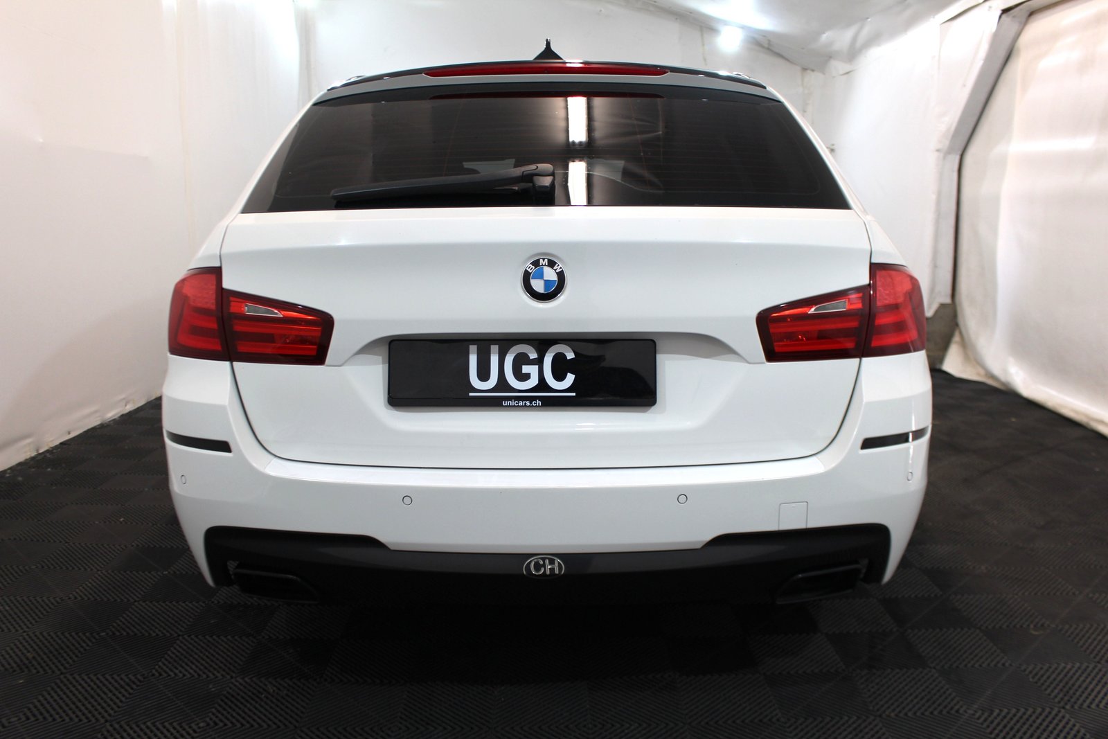 BMW 535d Touring, Diesel, Occasion / Gebraucht, Automatik - 5