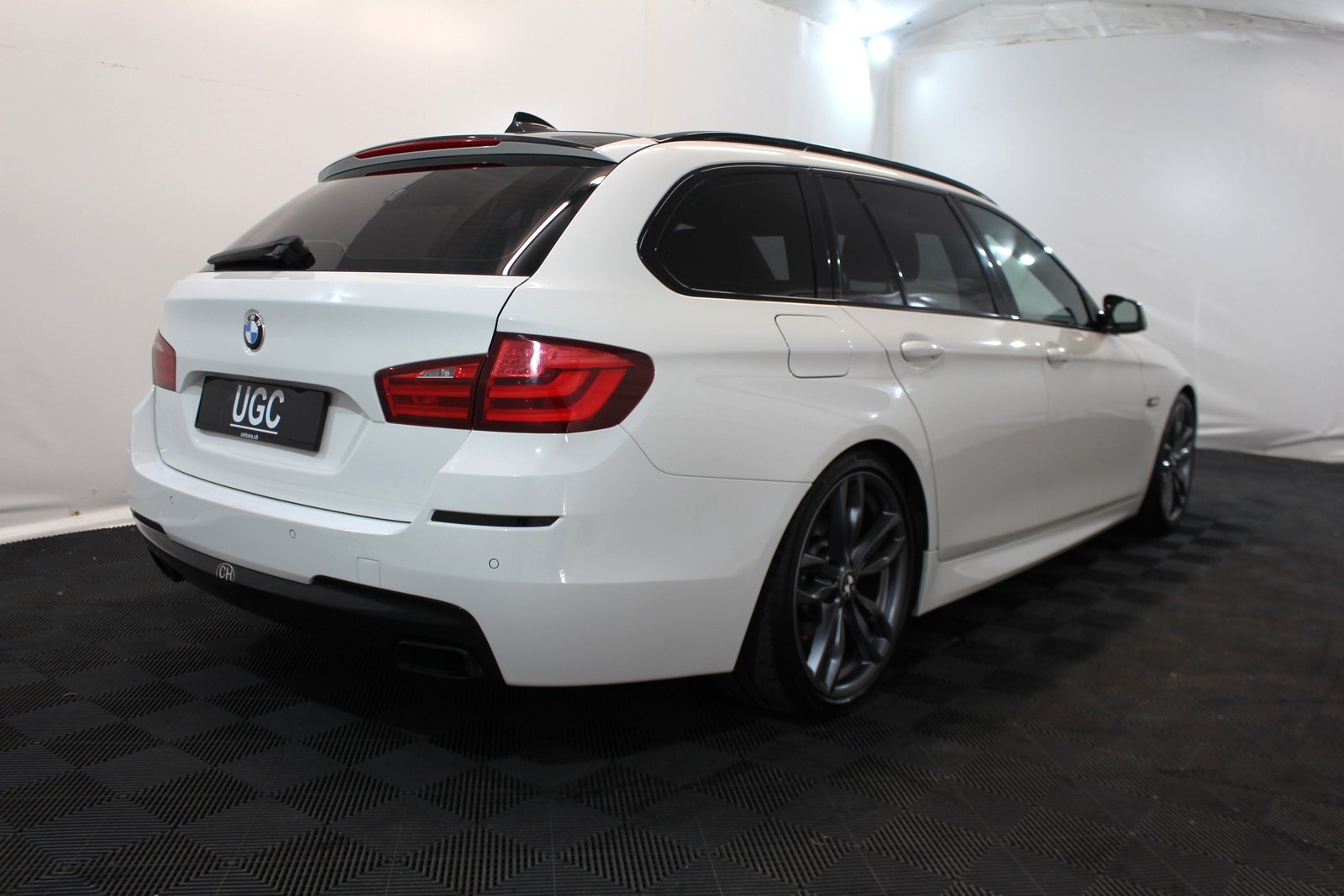 BMW 535d Touring, Diesel, Occasion / Gebraucht, Automatik - 6