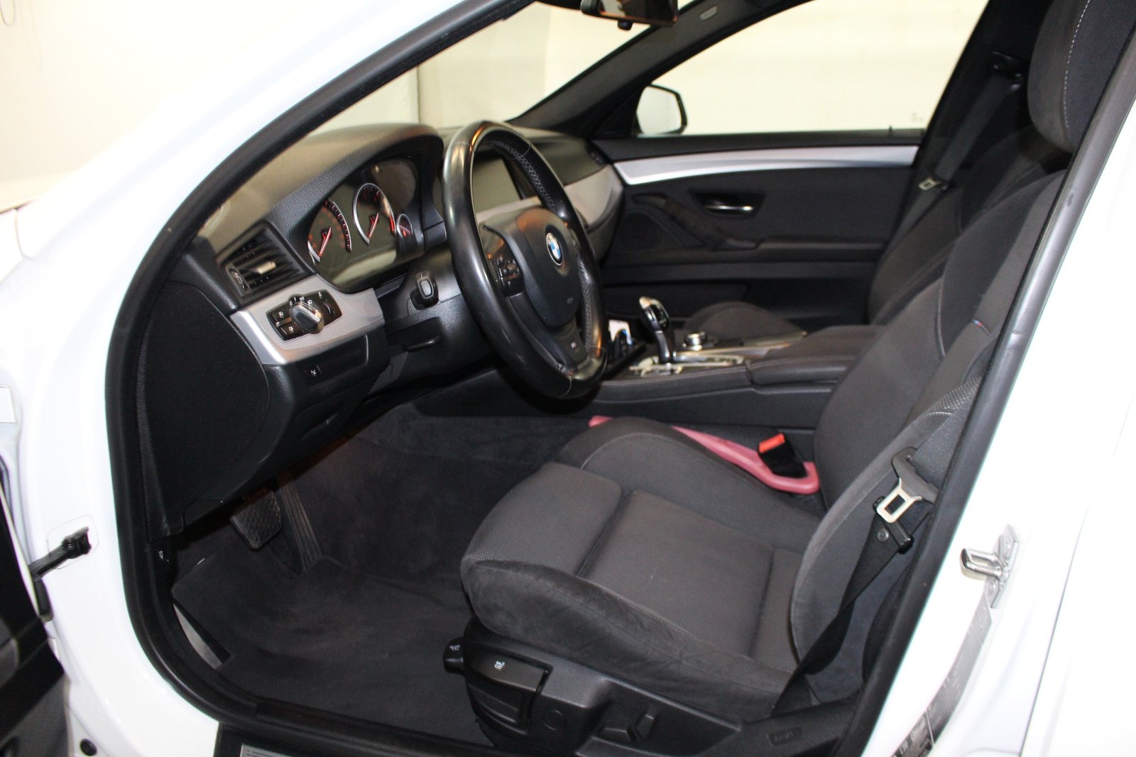 BMW 535d Touring, Diesel, Occasion / Gebraucht, Automatik - 7