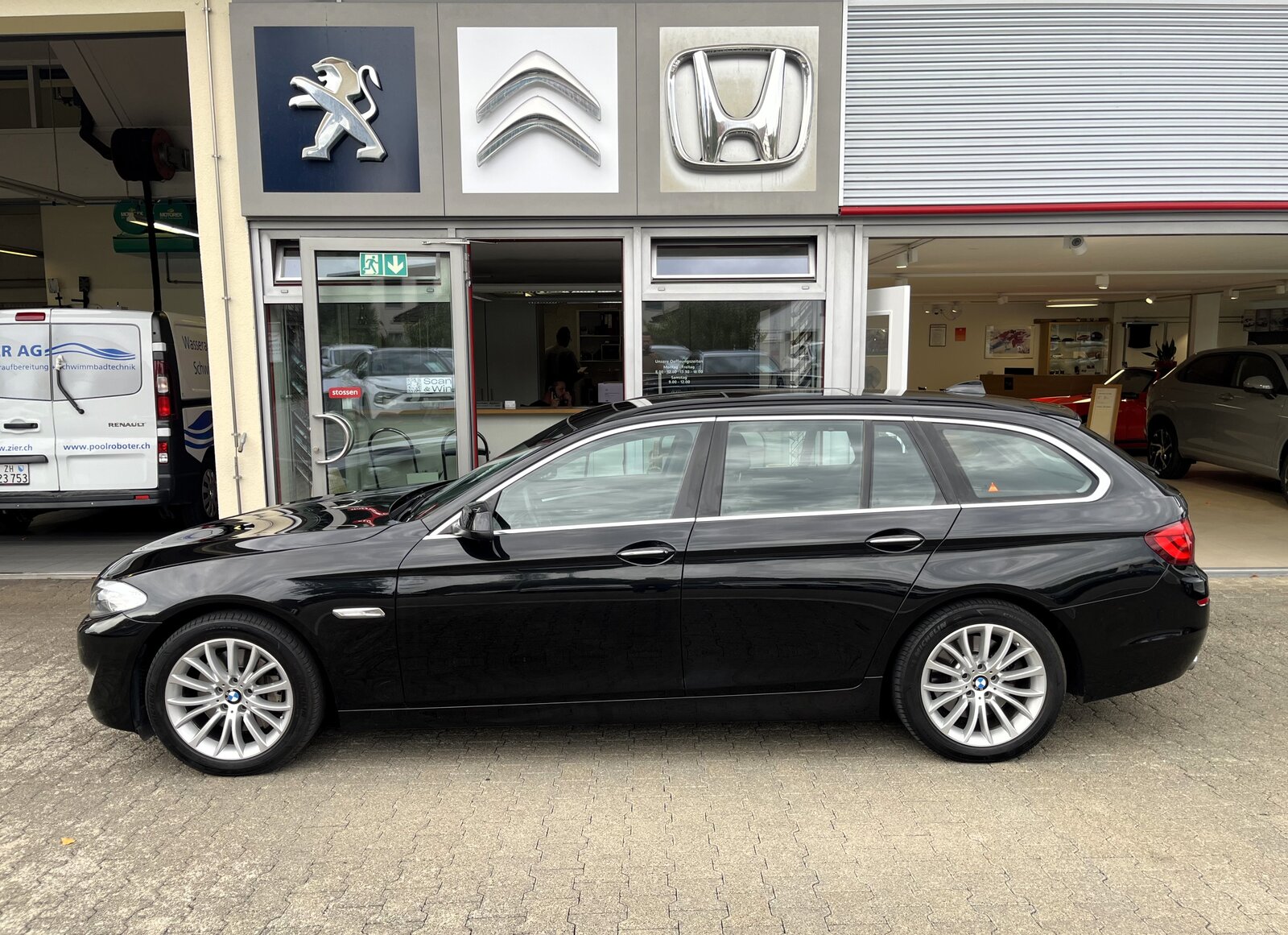 BMW 535d Touring Steptronic, Diesel, Occasion / Gebraucht, Automatik - 4