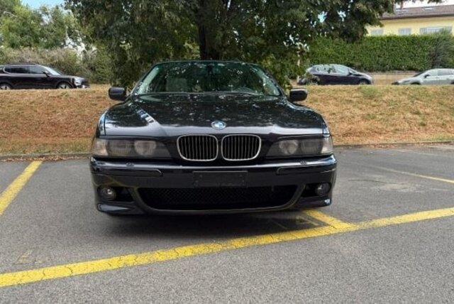 BMW 5er Reihe E39 535i ABS dAiB