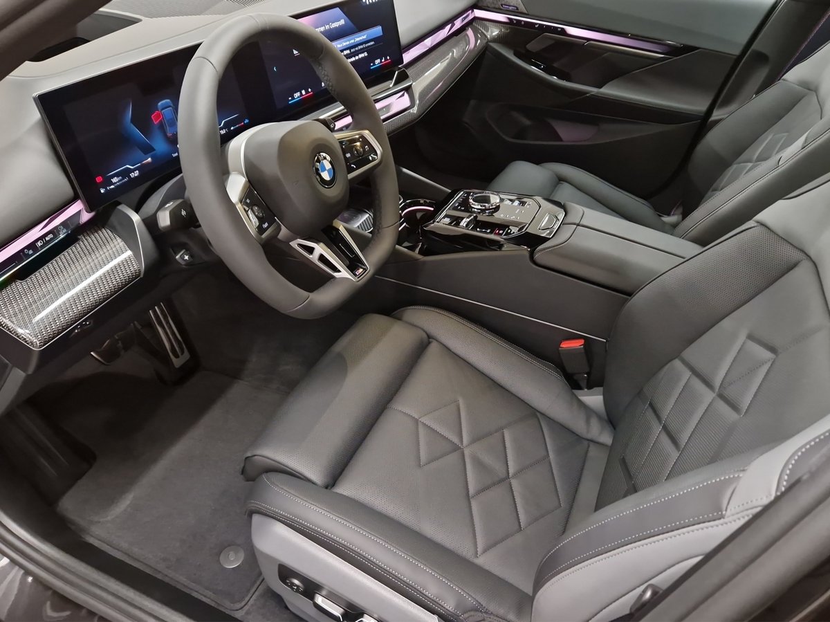 BMW 540d 48V Touring M Sport Pro Steptronic, Mild-Hybrid Diesel/Electric, New car, Automatic - 5