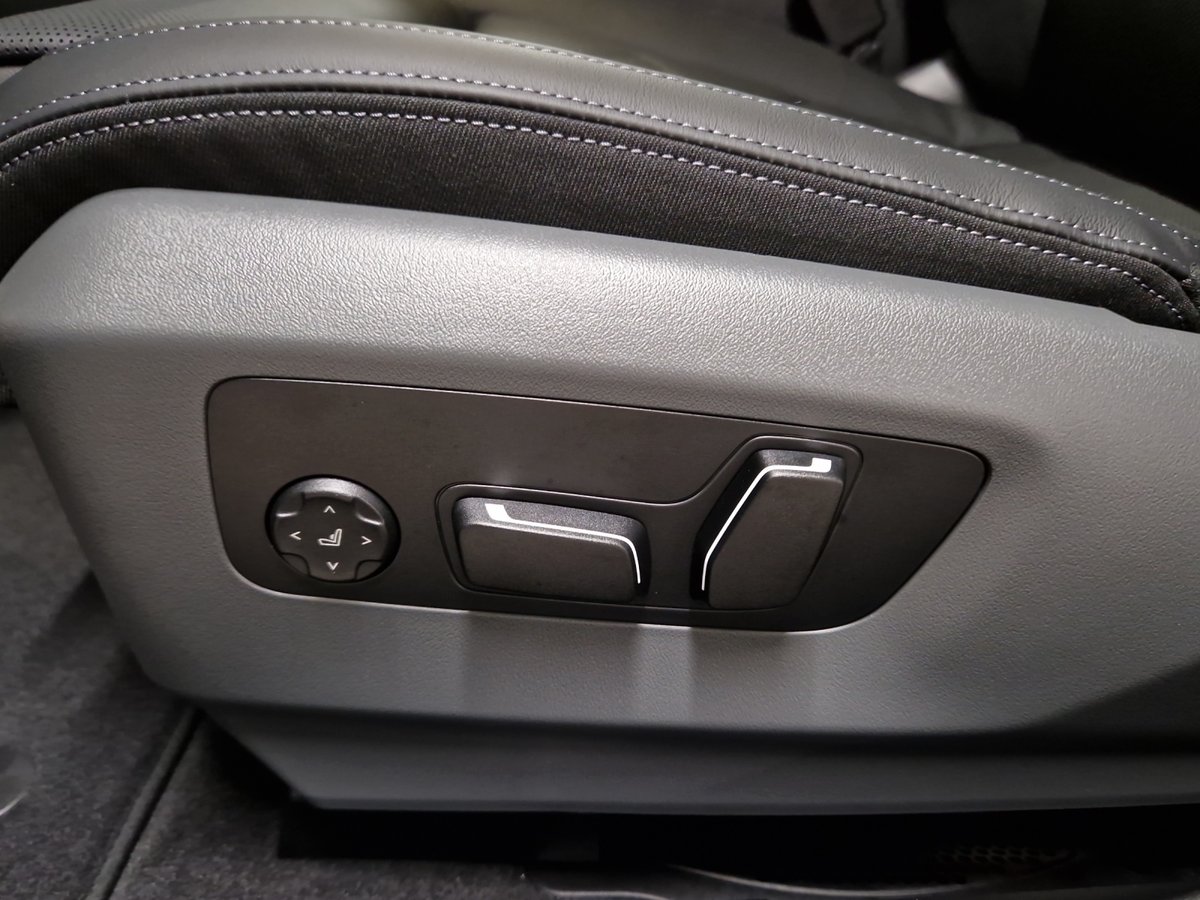 BMW 540d 48V Touring M Sport Pro Steptronic, Mild-Hybrid Diesel/Electric, New car, Automatic - 7