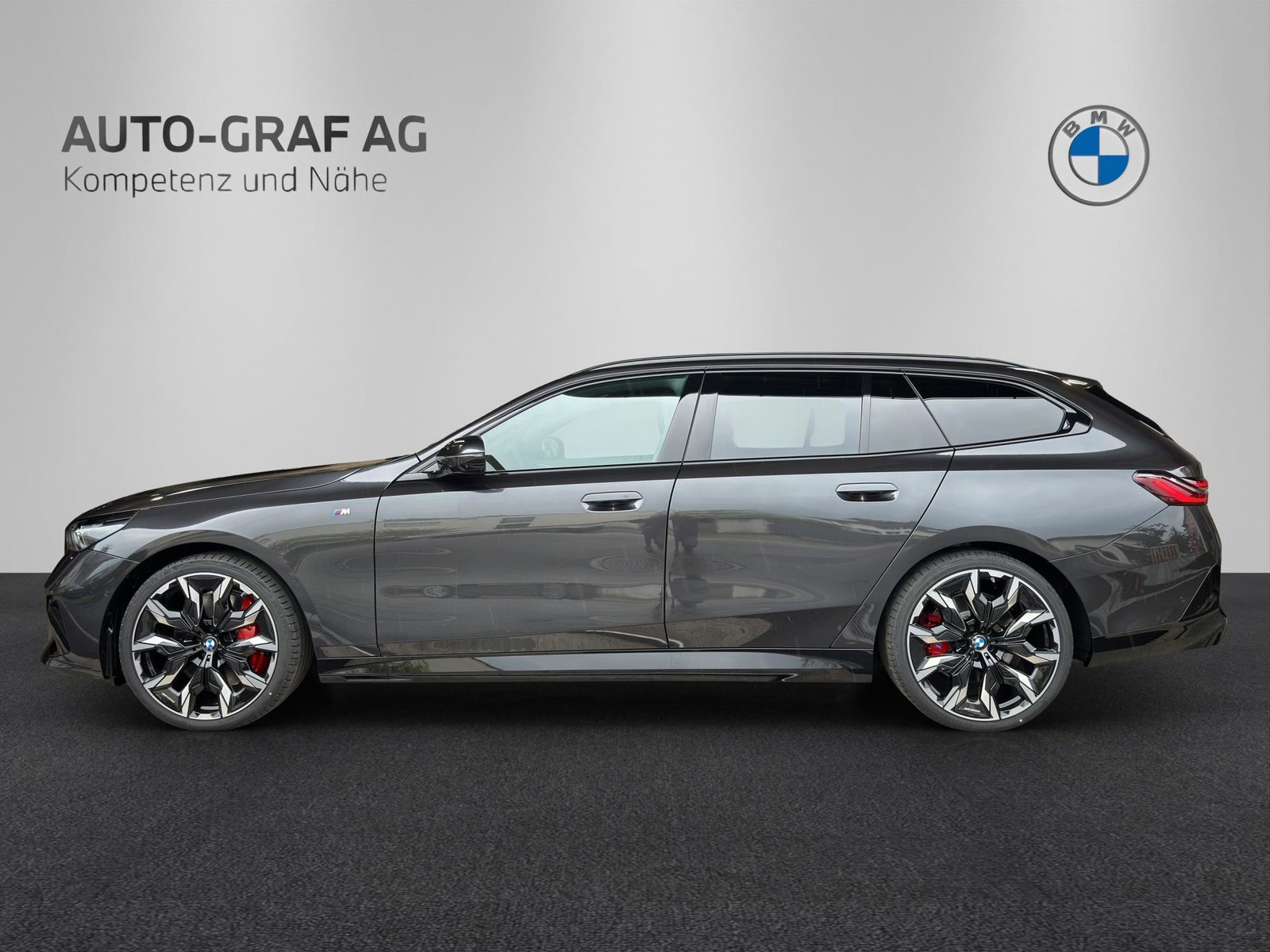 BMW 540d xDrive Touring M Sport Pro, Mild-Hybrid Diesel/Electric, New car, Automatic - 2