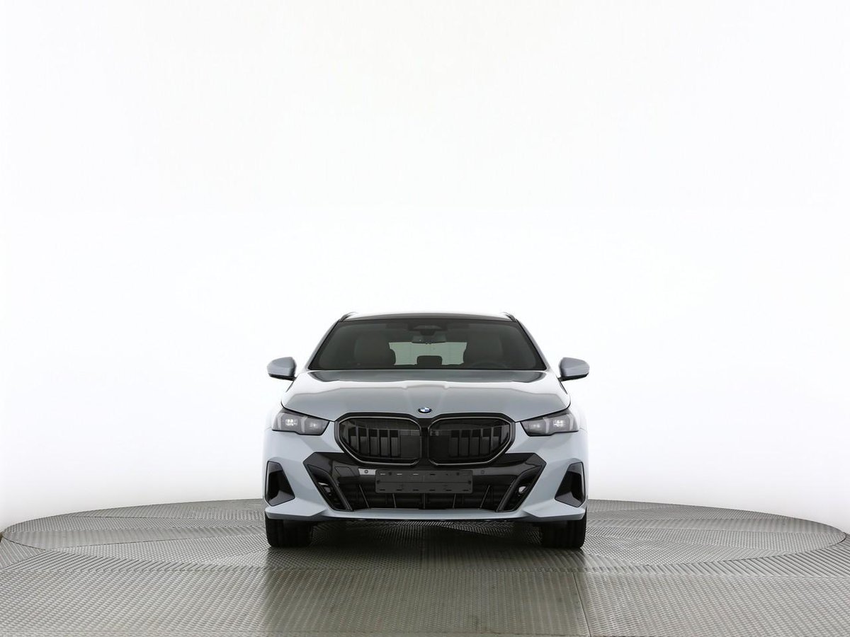 BMW 540d 48V Touring M Sport Pro Steptronic, Hybride Léger Diesel/Électricité, Voiture nouvelle, Automatique - 2