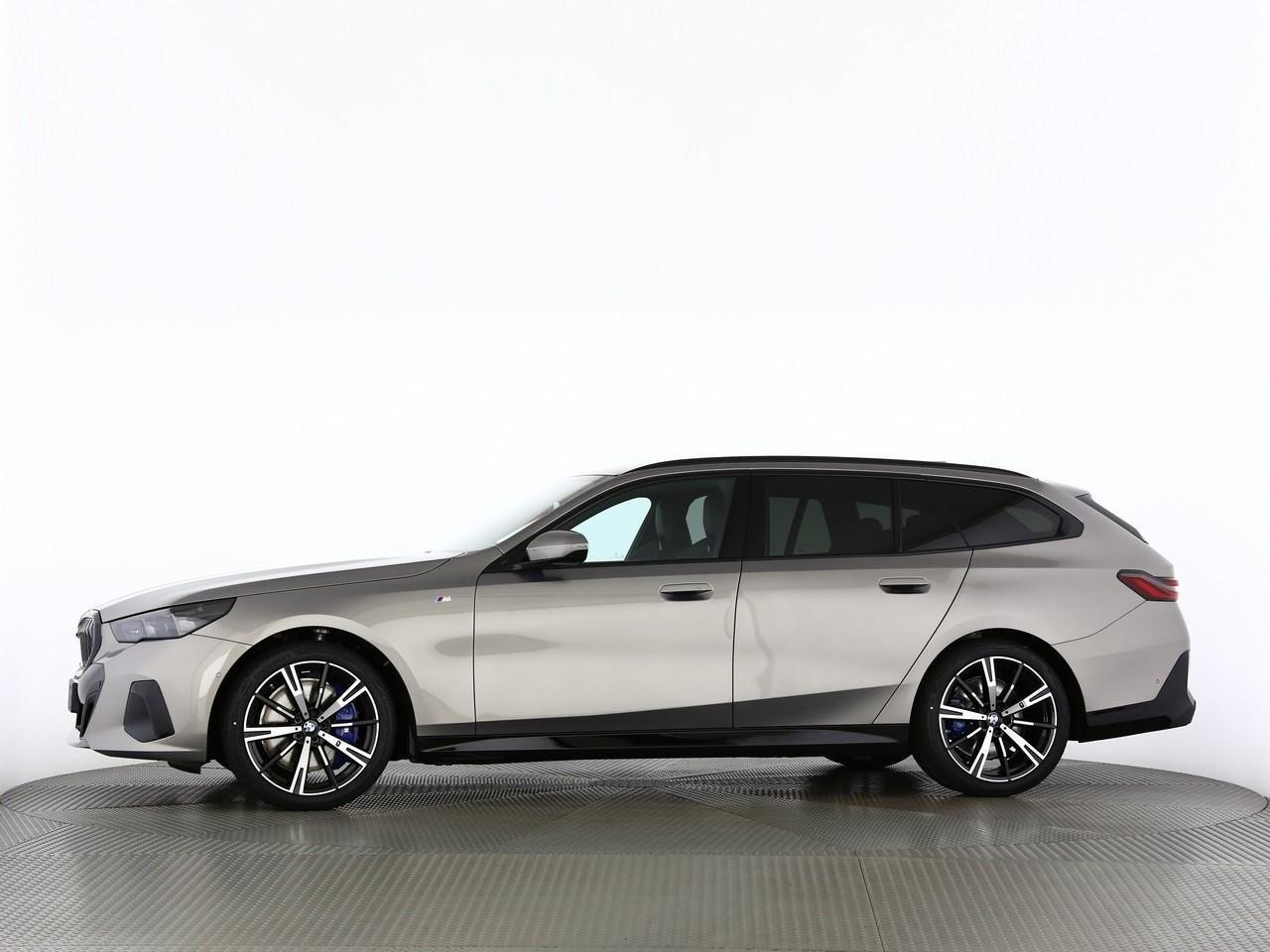 BMW 540d xDrive 48V Touring M Sport Pro Steptronic, Mild-Hybrid Diesel/Elektro, Neuwagen, Automatik - 5
