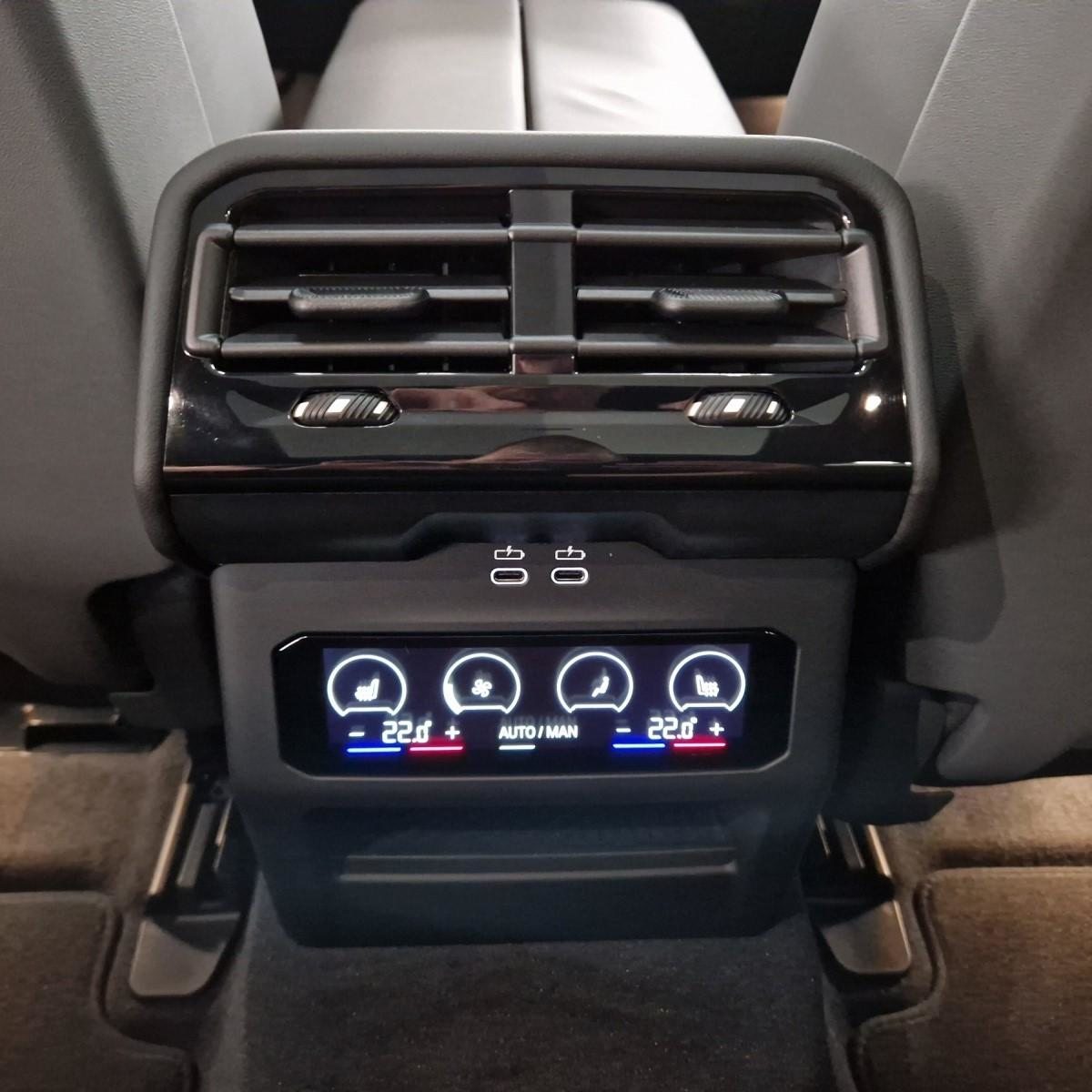 BMW 540d xDrive Touring, Mild-Hybrid Diesel/Elektro, Neuwagen, Automatik - 6