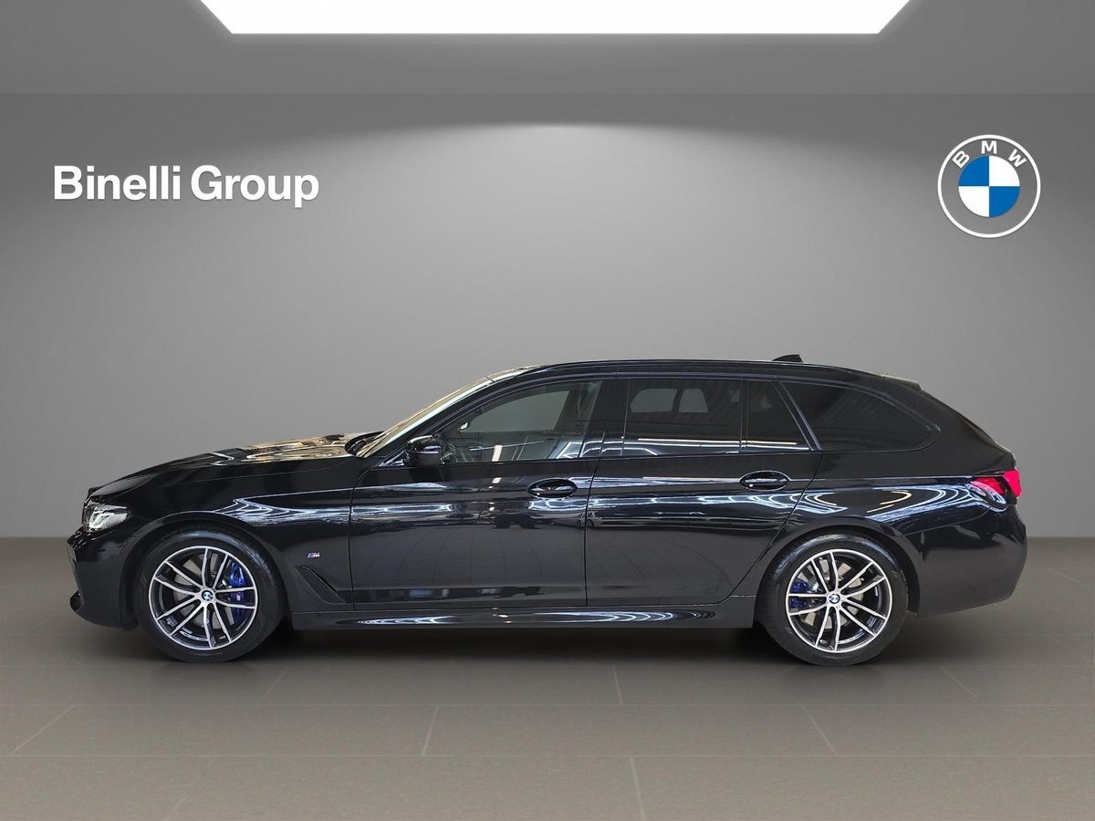 BMW 540i Touring, Hybride Léger Essence/Électricité, Occasion / Utilisé, Automatique - 2