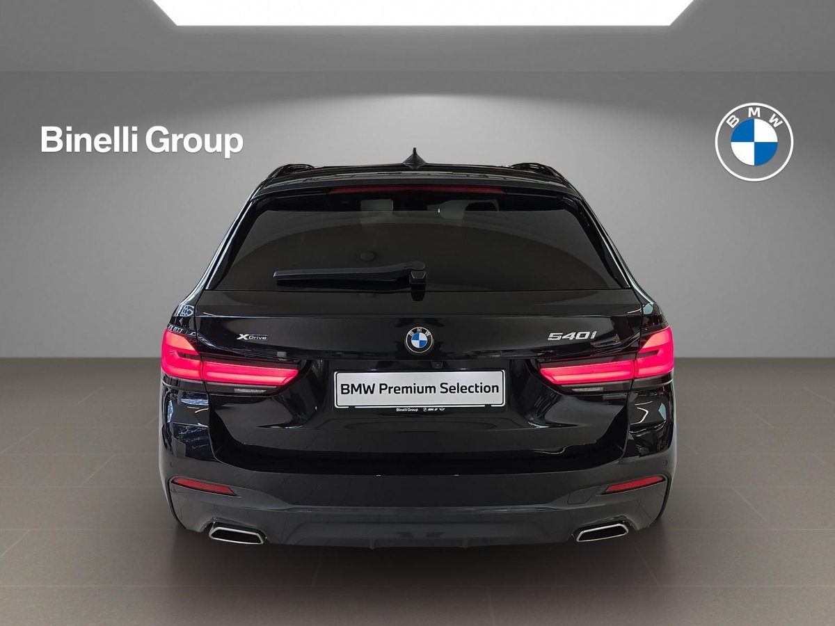 BMW 540i Touring, Hybride Léger Essence/Électricité, Occasion / Utilisé, Automatique - 4
