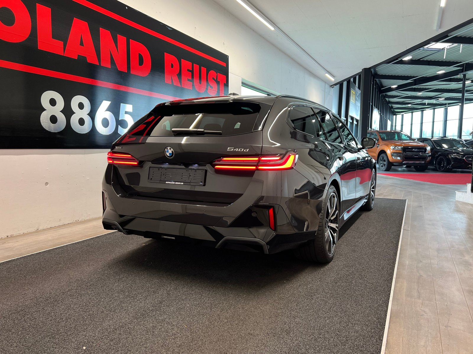 BMW 540d 48V Touring M Sport Pro Steptronic, Mild-Hybrid Diesel/Elektro, Occasion / Gebraucht, Automatik - 6