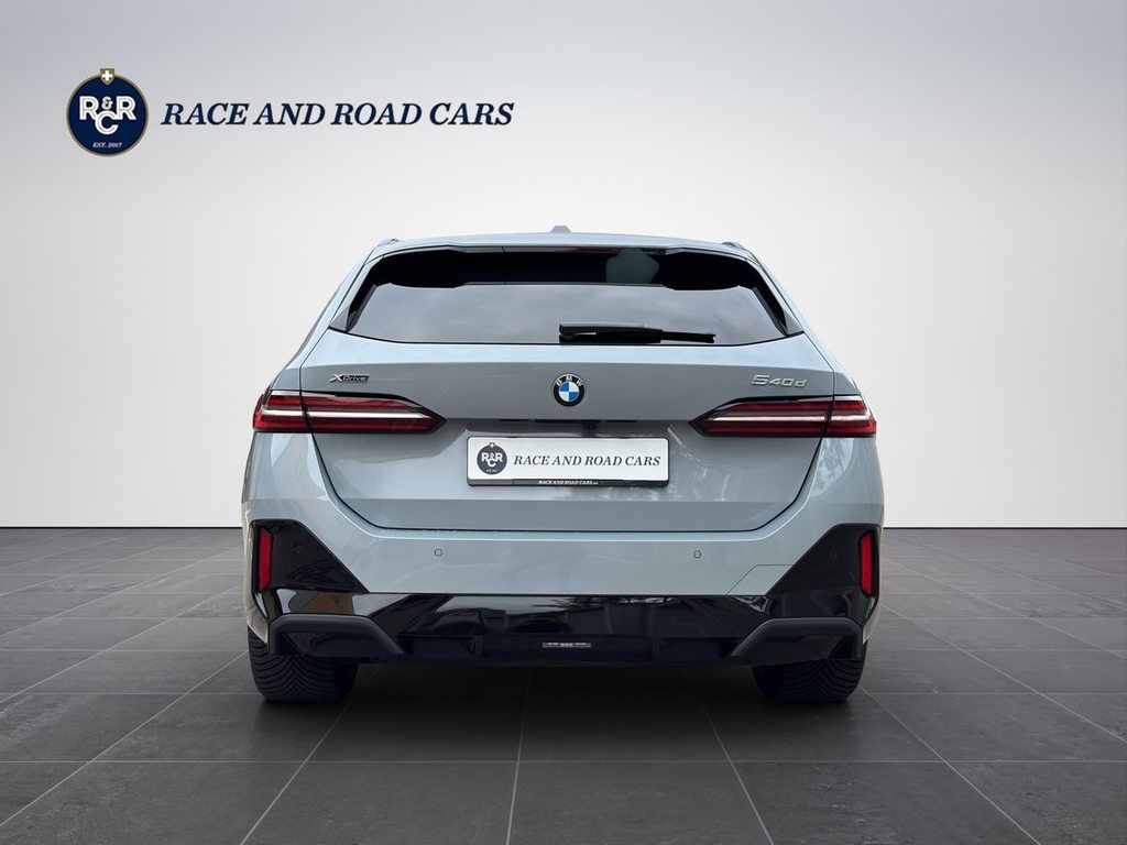 BMW 540d Touring M Sport - neues Modell, Hybride Leggero Diesel/Elettrica, Occasioni / Usate, Automatico - 6