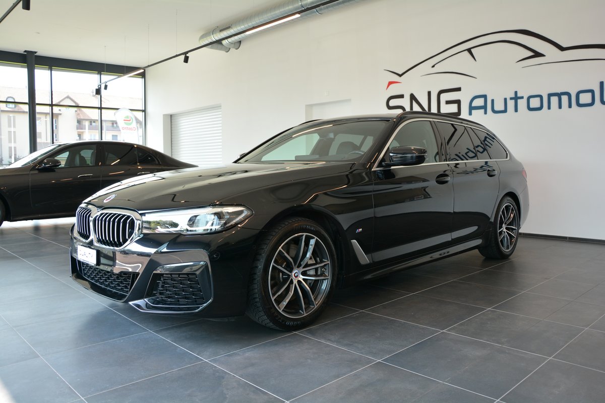 BMW 540i 48V Touring M Sport Steptronic, Hybride Léger Essence/Électricité, Occasion / Utilisé, Automatique - 2