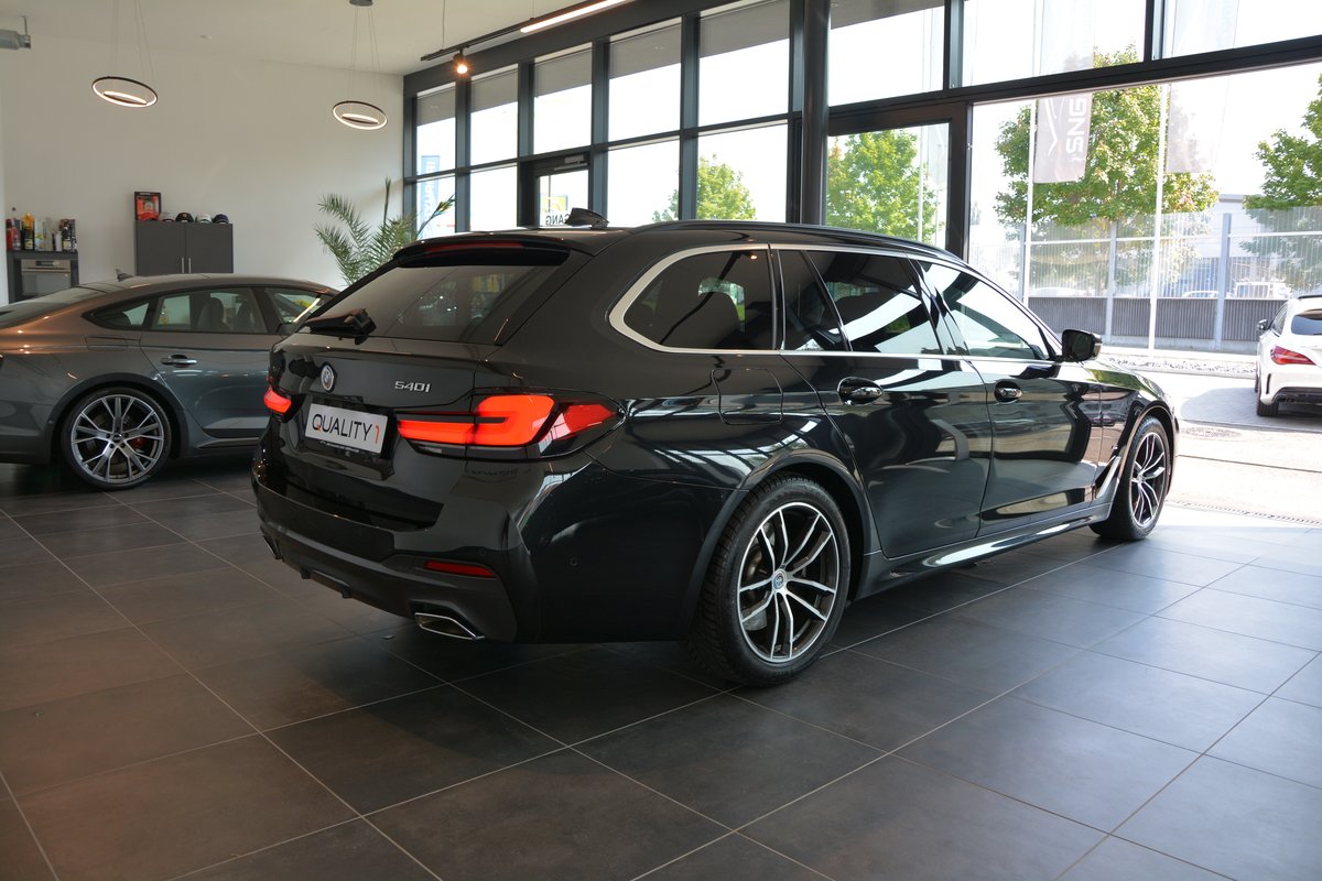 BMW 540i 48V Touring M Sport Steptronic, Hybride Léger Essence/Électricité, Occasion / Utilisé, Automatique - 6