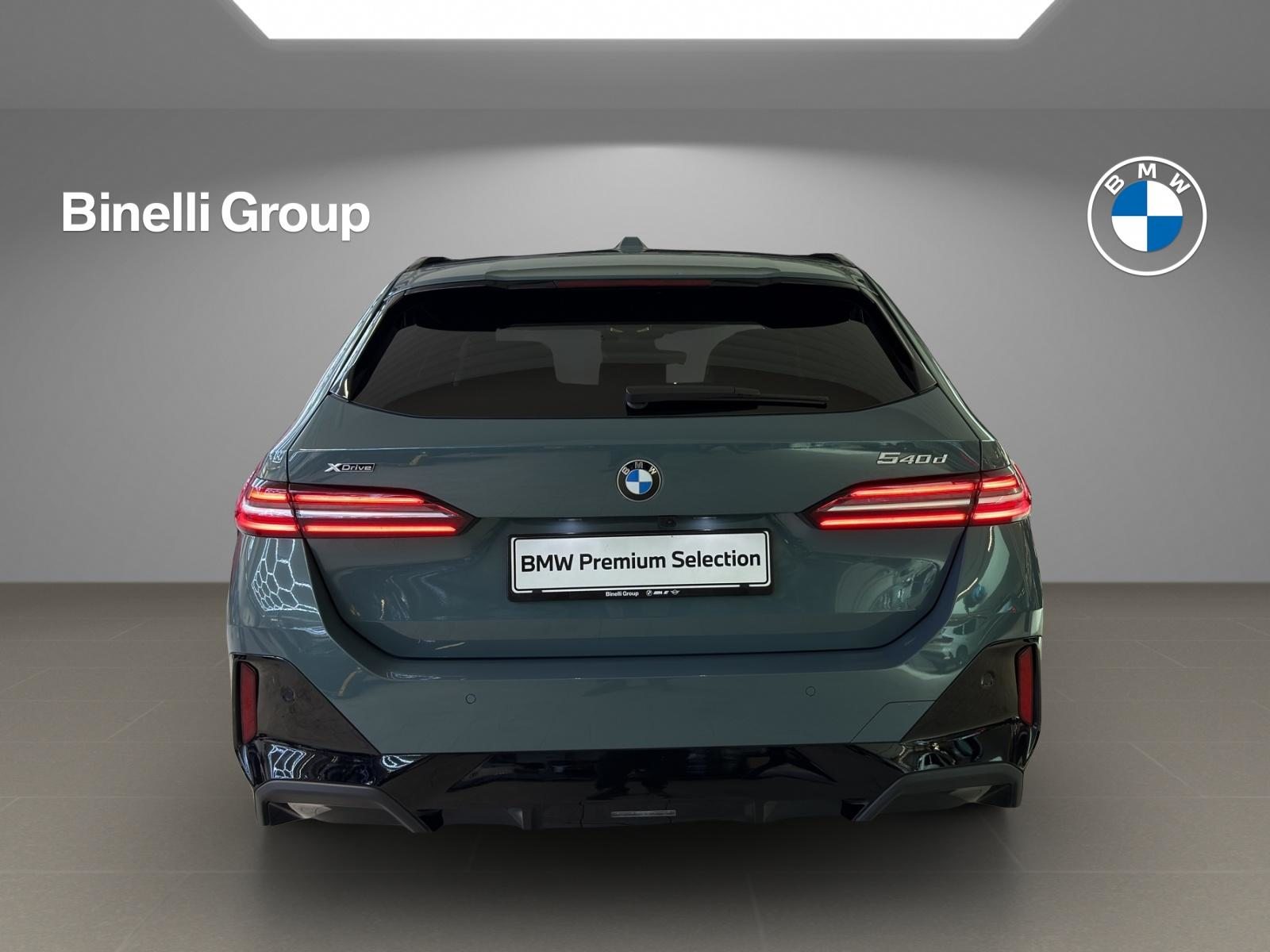 BMW 540d xDrive Touring, Mild-Hybrid Diesel/Elektro, Occasion / Gebraucht, Automatik - 4