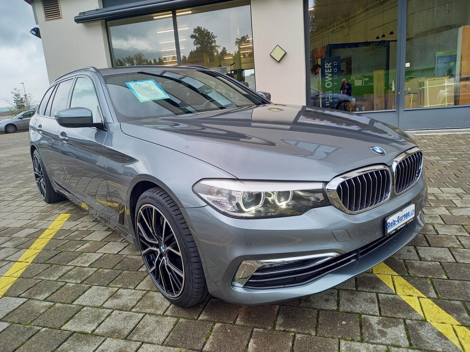 BMW 540d xDrive Touring, Diesel, Second hand / Used, Automatic - 4