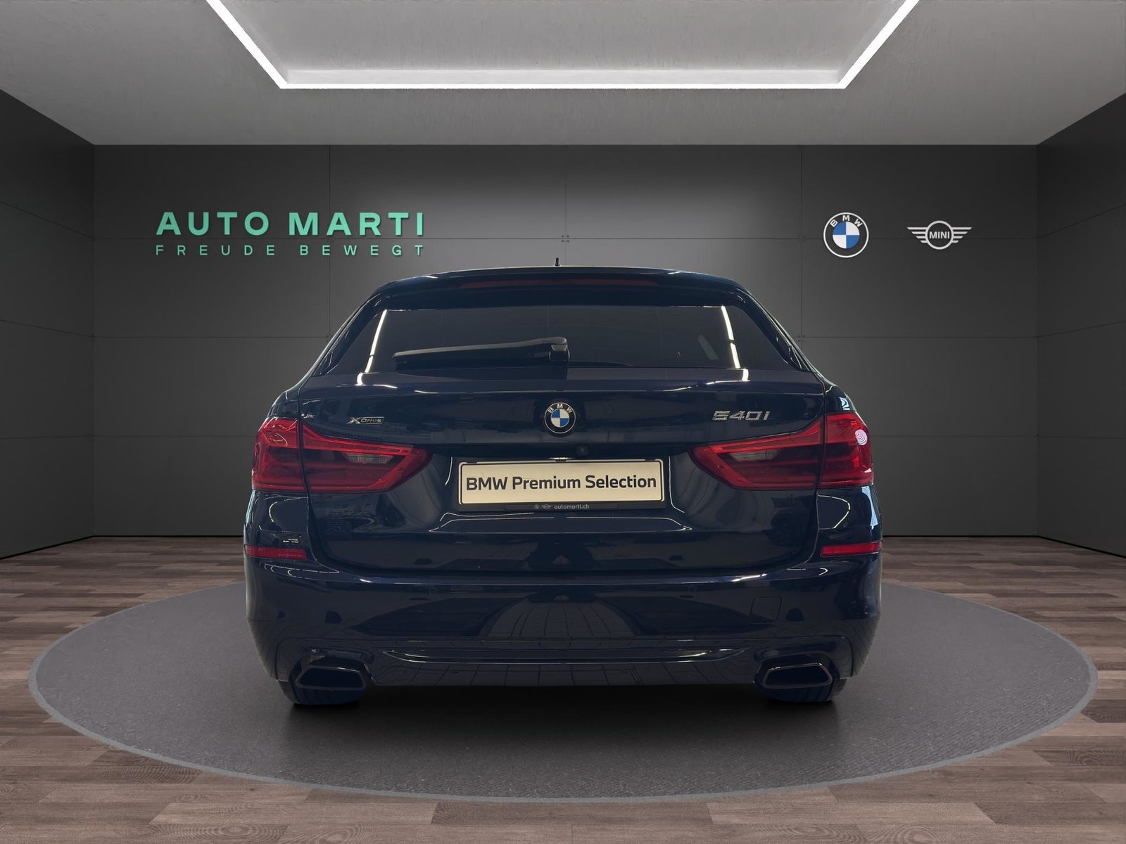 BMW 540i xDrive SAG Touring Sport Line, Petrol, Second hand / Used, Automatic - 3