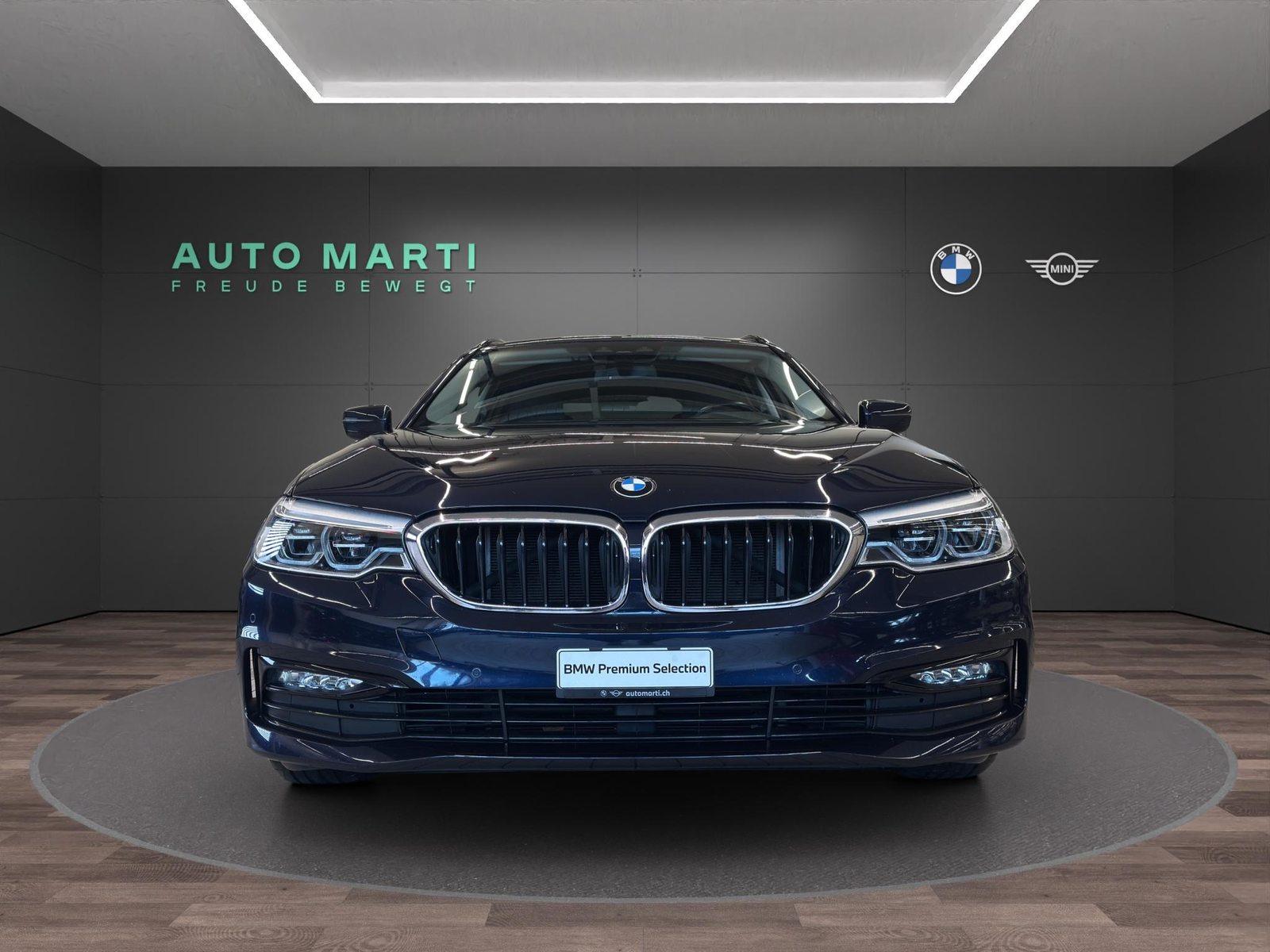 BMW 540i xDrive SAG Touring Sport Line, Petrol, Second hand / Used, Automatic - 5