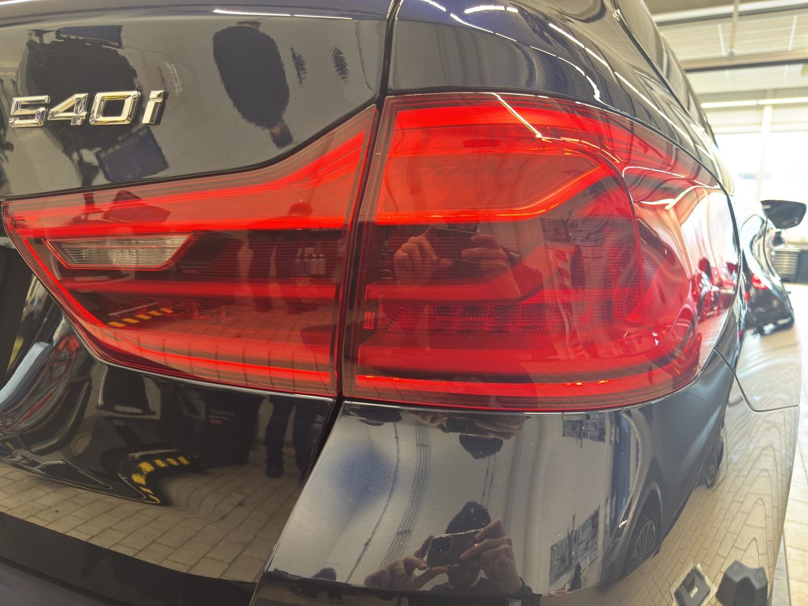 BMW 540i xDrive SAG Touring Sport Line, Petrol, Second hand / Used, Automatic - 6