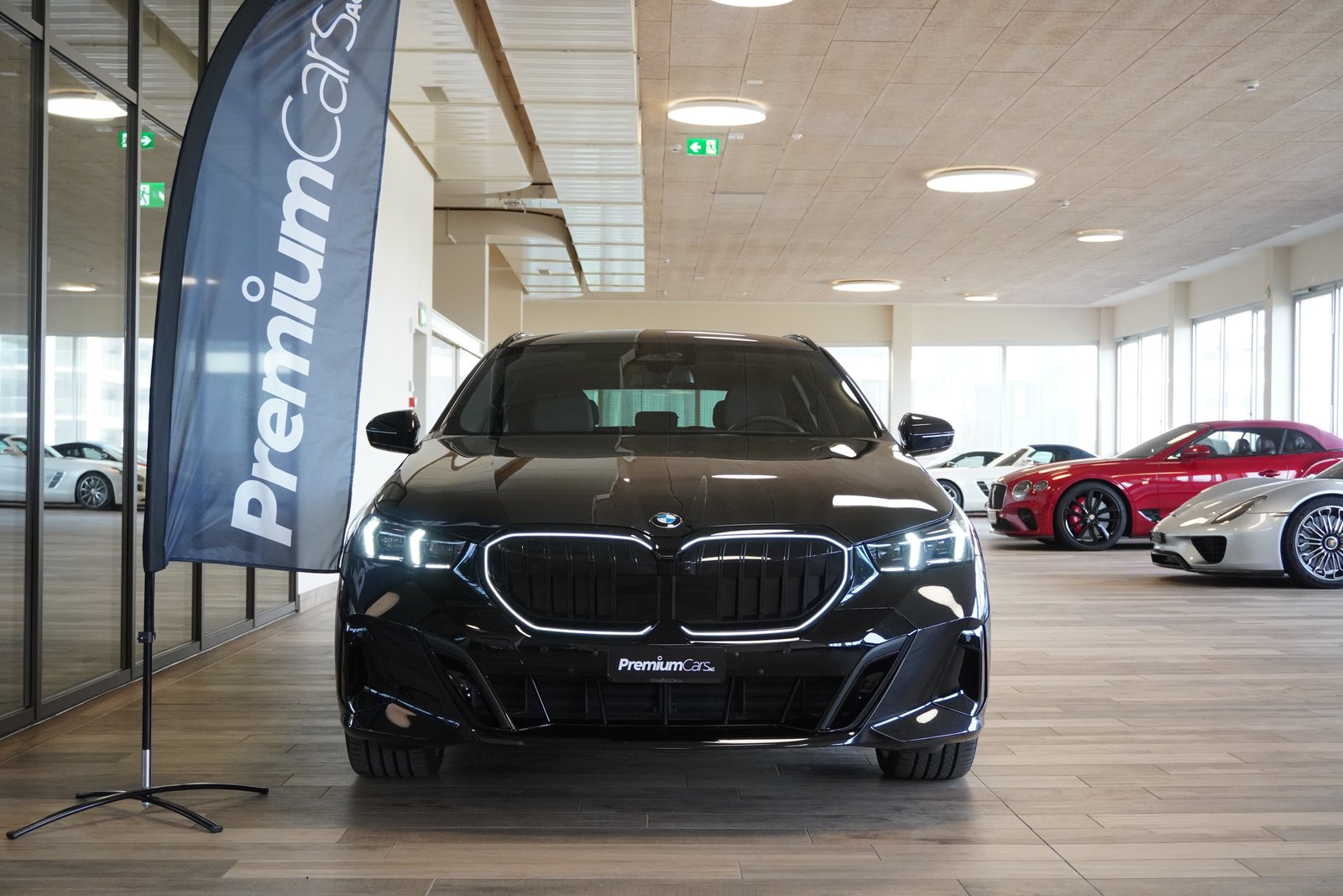BMW 540d 48V Touring M Sport Pro Steptronic, Mild-Hybrid Diesel/Elektro, Occasion / Gebraucht, Automatik - 2