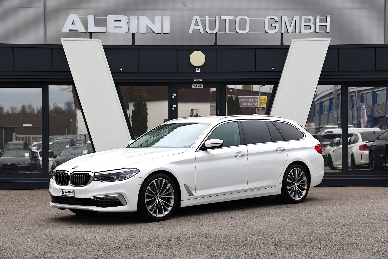 BMW 540i Touring Luxury Line Steptronic