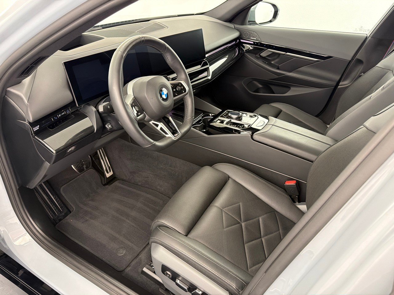 BMW 540d xDr 48V Tour M.S.Pro, Mild-Hybrid Diesel/Electric, Second hand / Used, Automatic - 5