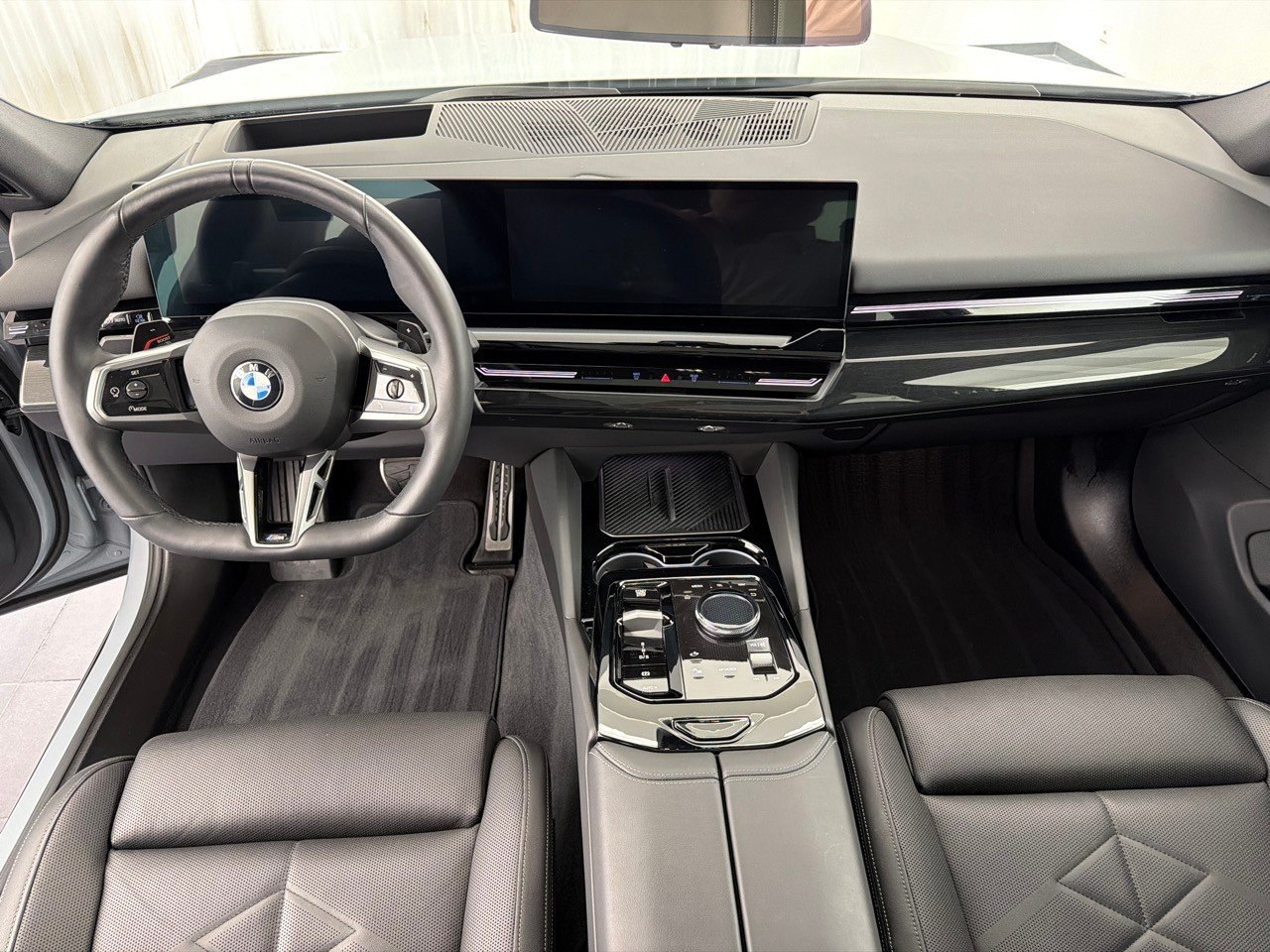 BMW 540d xDr 48V Tour M.S.Pro, Mild-Hybrid Diesel/Electric, Second hand / Used, Automatic - 7
