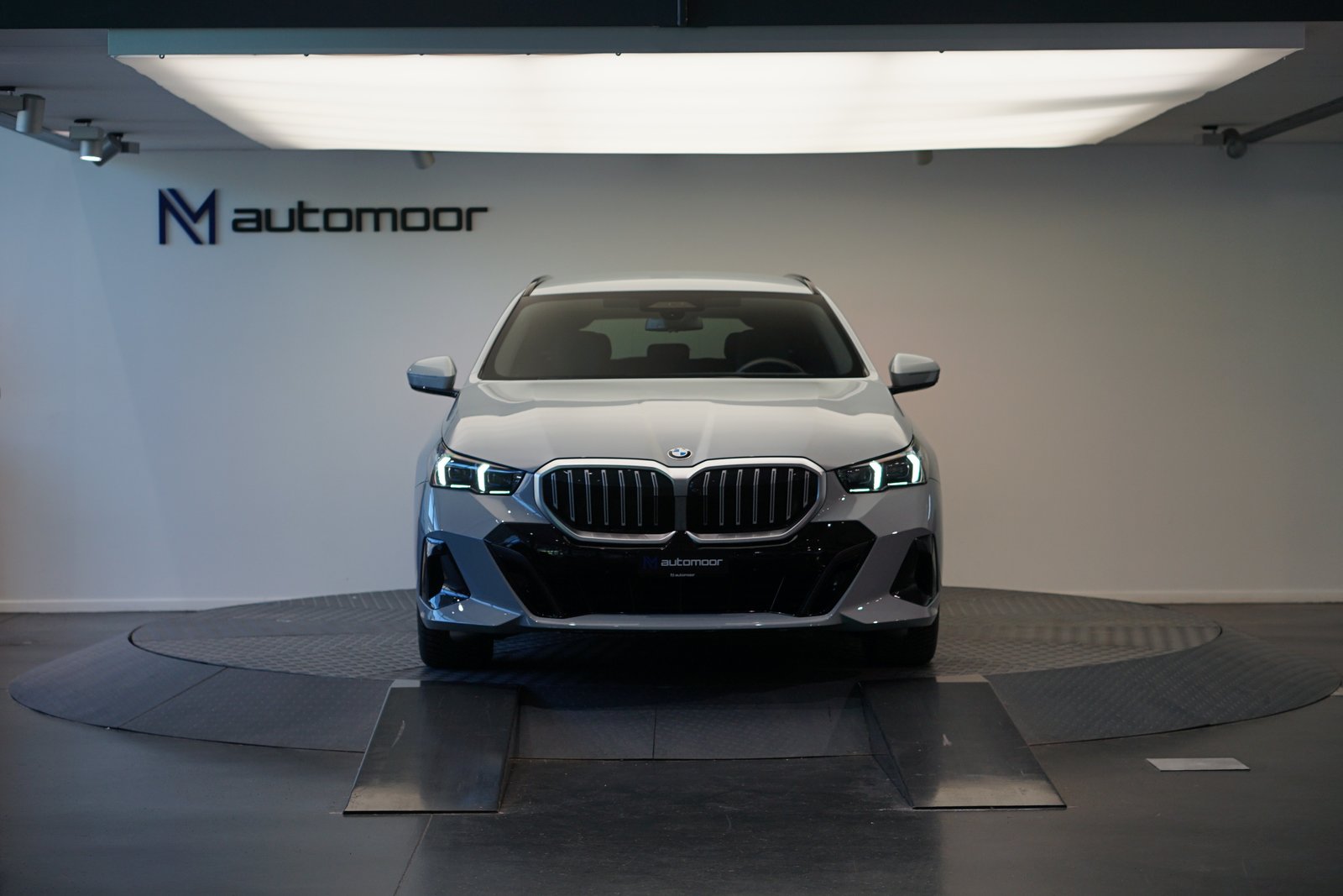 BMW 540d 48V Touring M Sport Steptronic *Standheizung, Hybride Léger Diesel/Électricité, Occasion / Utilisé, Automatique - 2