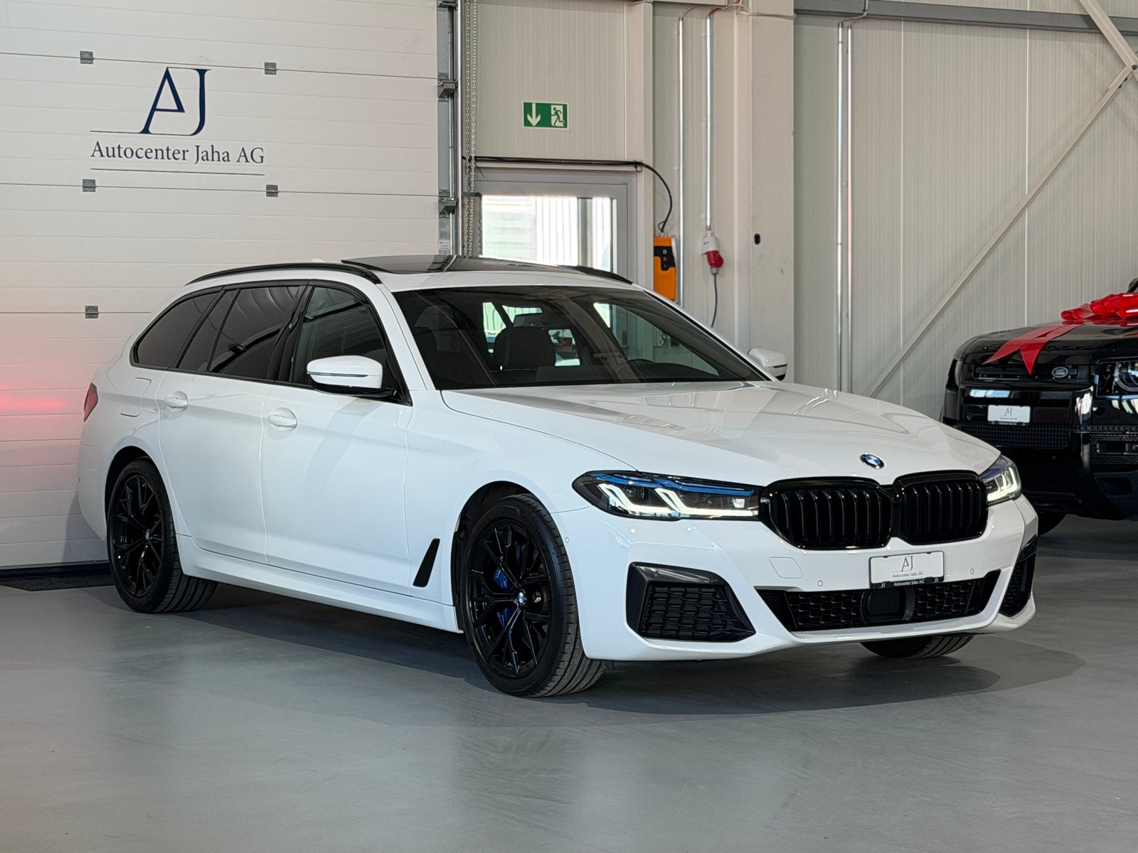 BMW 540d 48V Touring Pure M Sport Steptronic, Hybride Léger Diesel/Électricité, Occasion / Utilisé, Automatique - 5