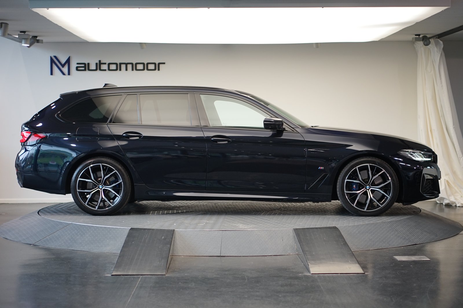 BMW 540d 48V Touring M Sport Steptronic *CH-Fahrzeug*, Hybride Leggero Diesel/Elettrica, Occasioni / Usate, Automatico - 4
