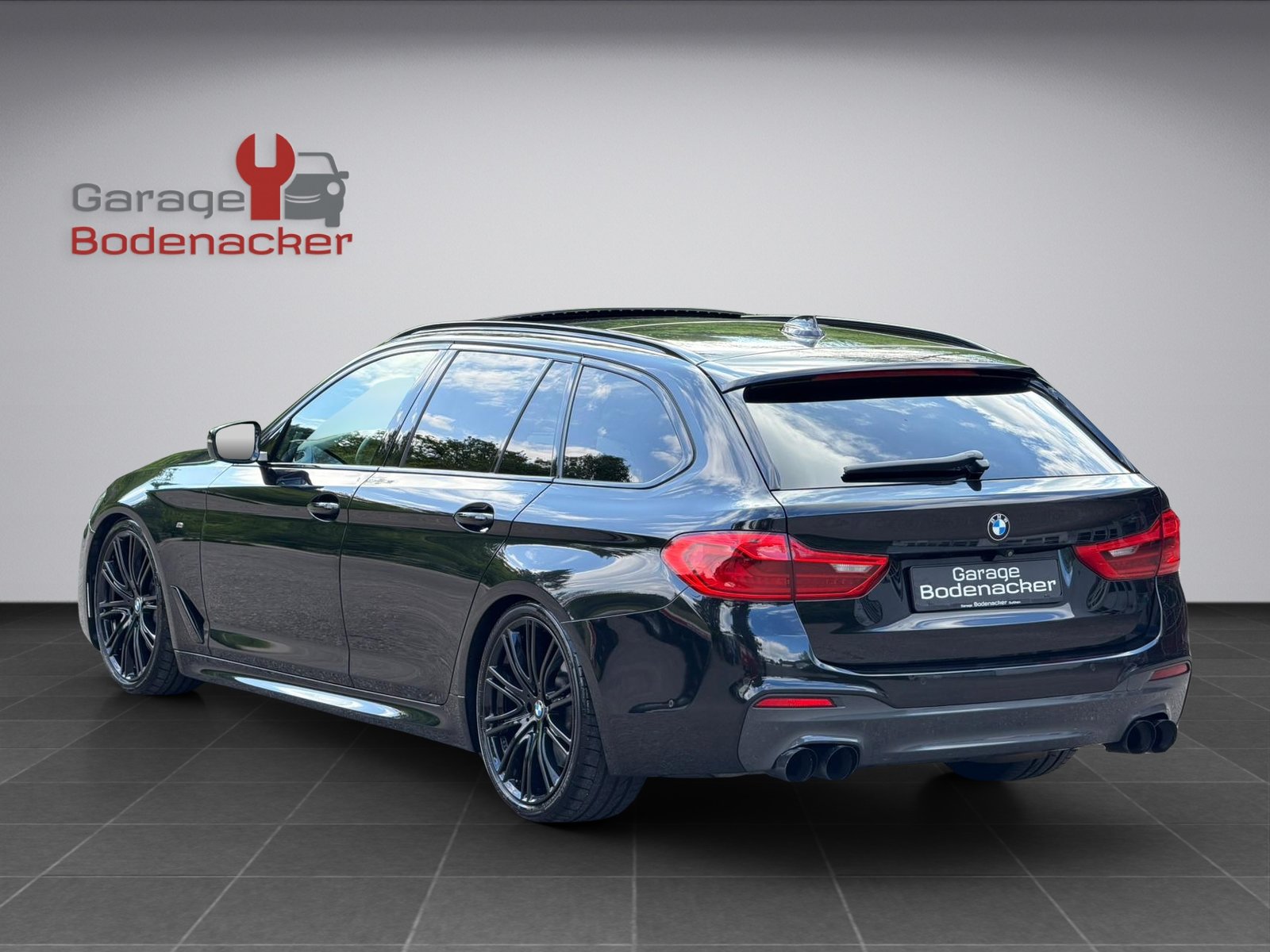 BMW 540i Touring Steptronic M Sport Paket * Remus Spo, Benzin, Occasion / Gebraucht, Automatik - 4