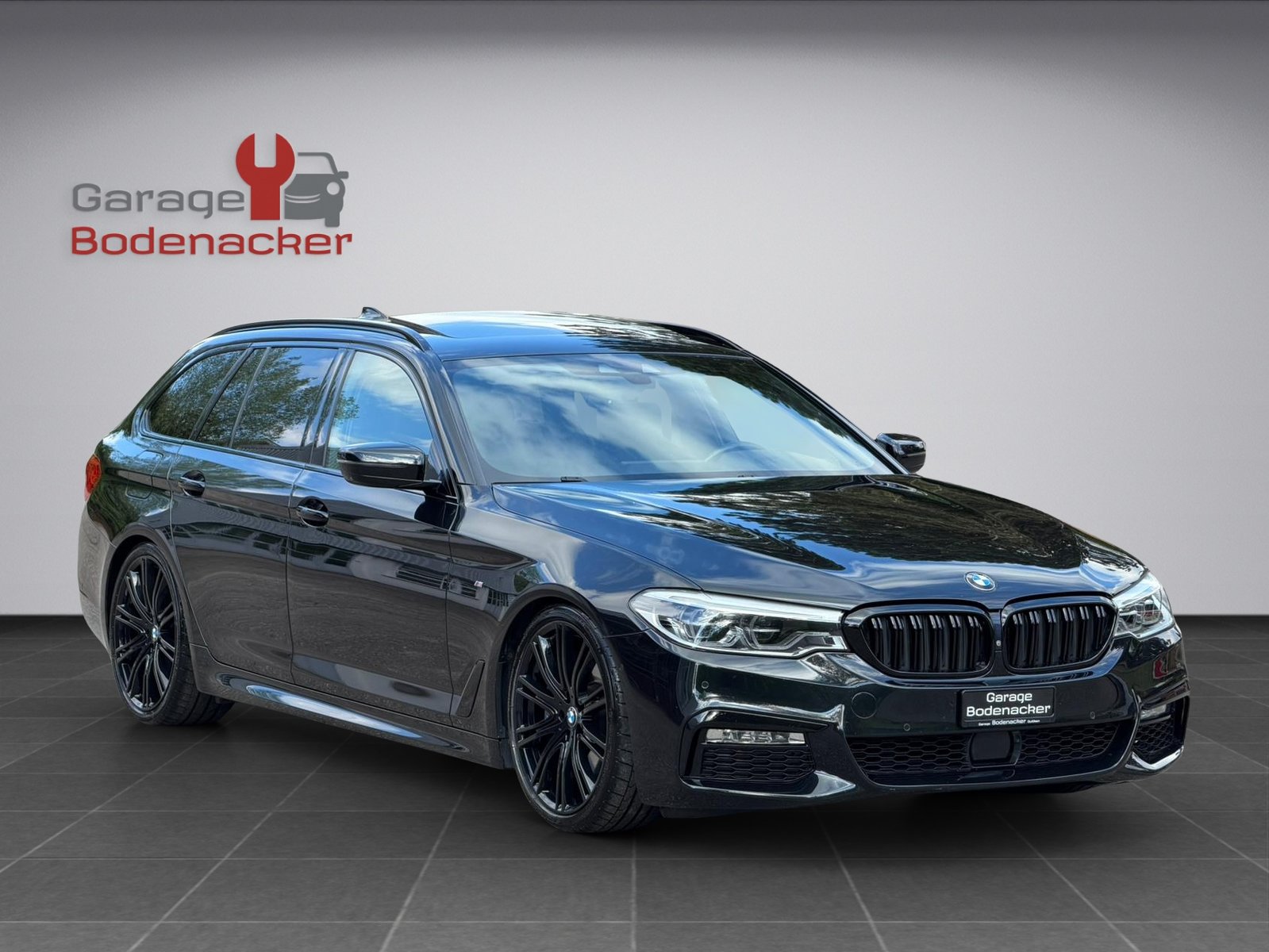 BMW 540i Touring Steptronic M Sport Paket * Remus Spo, Benzin, Occasion / Gebraucht, Automatik - 7
