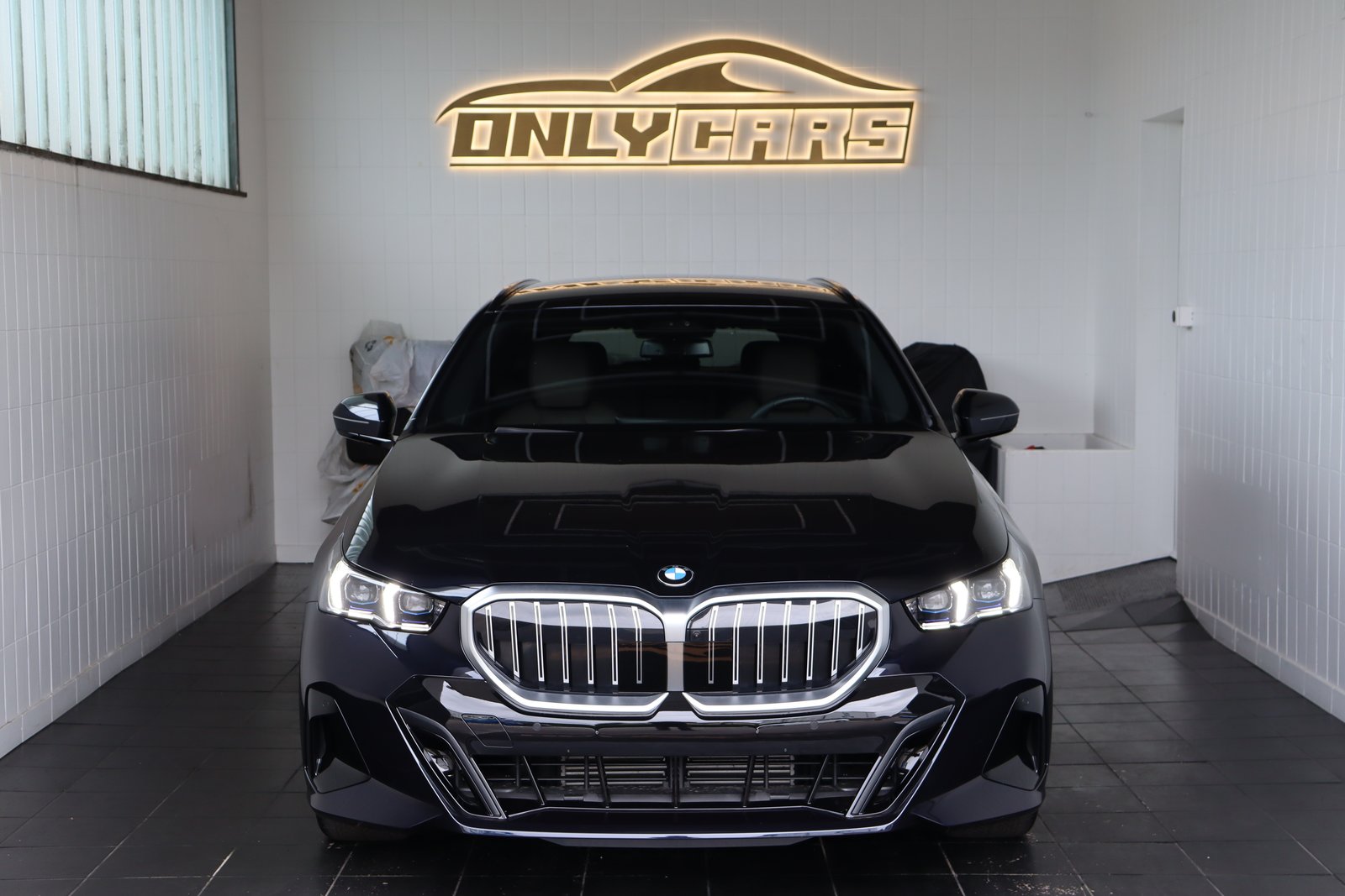 BMW 540d XDRIVE 48V TOURING M SPORT STEPTRONIC ** FAHRASSIST, Mild-Hybrid Diesel/Electric, Second hand / Used, Automatic - 3