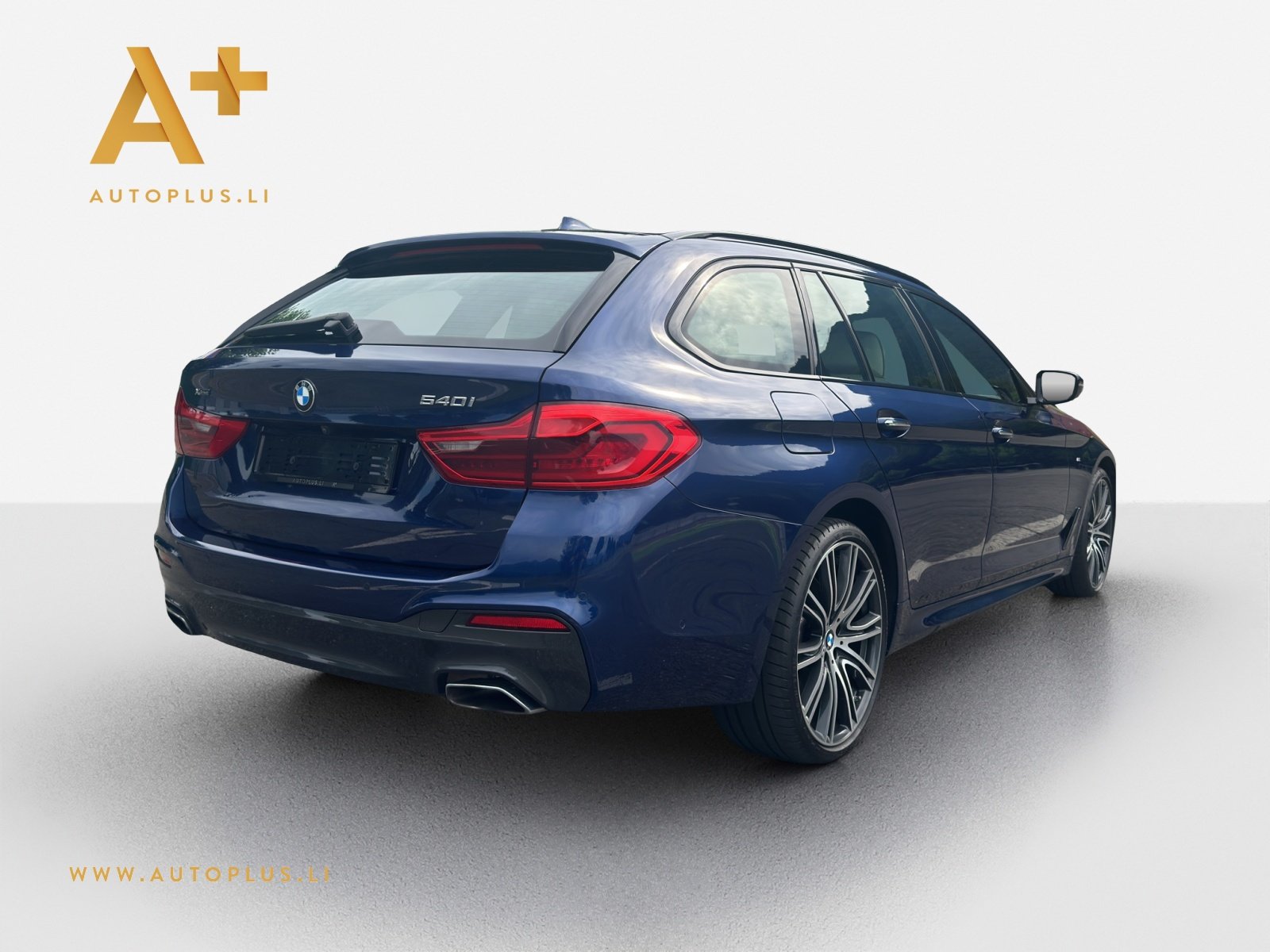 BMW 540i Touring Steptronic, Petrol, Second hand / Used, Automatic - 6
