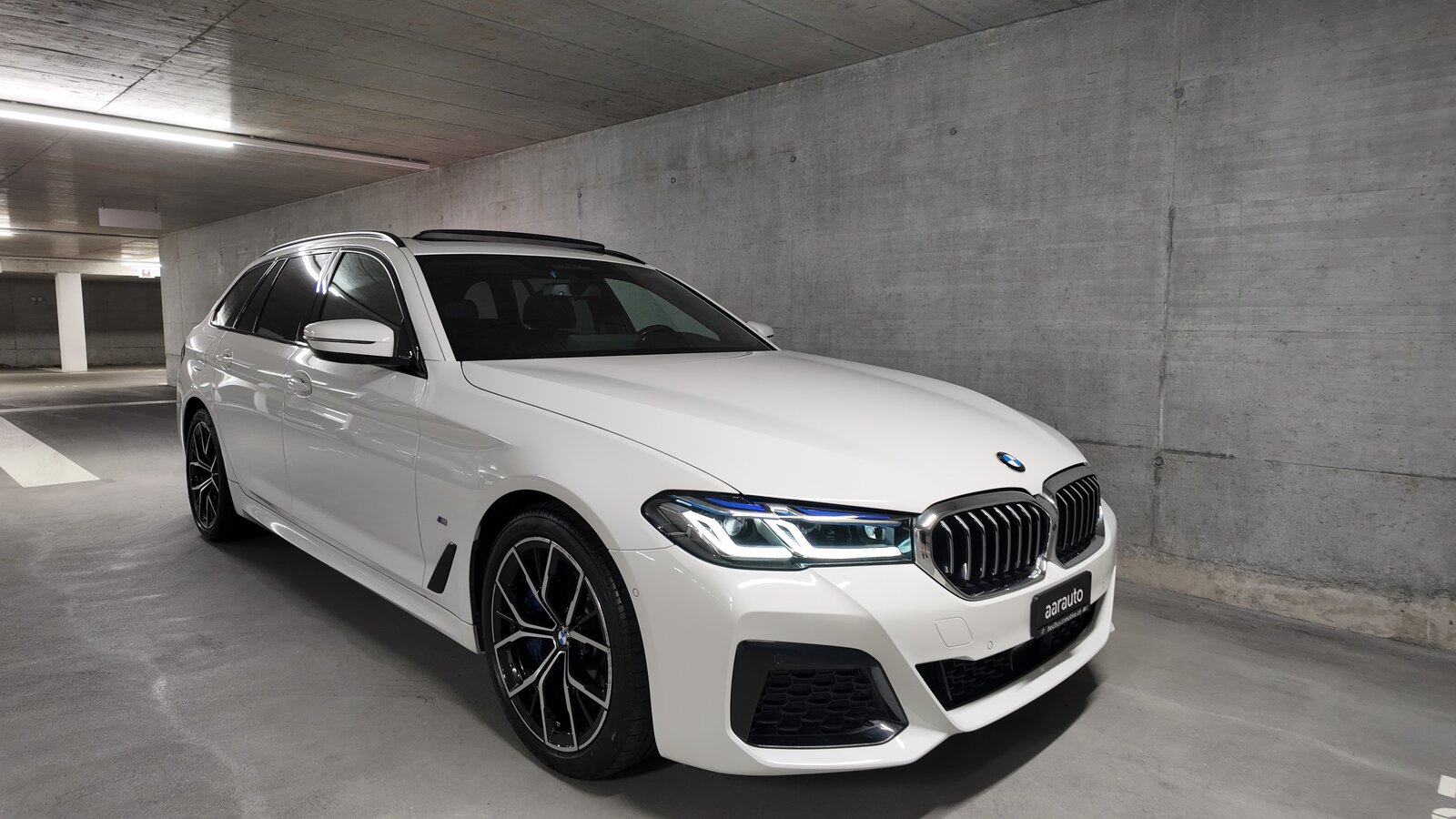 BMW 540d 48V Touring Pure M Sport Steptronic, Mild-Hybrid Diesel/Electric, Second hand / Used, Automatic - 6