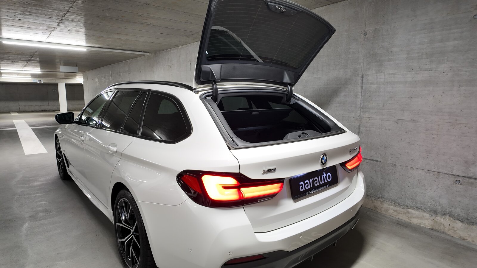 BMW 540d 48V Touring Pure M Sport Steptronic, Mild-Hybrid Diesel/Electric, Second hand / Used, Automatic - 7